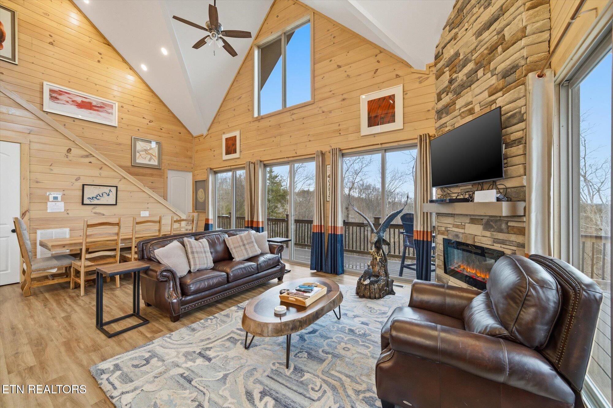 610 Butterfly Way Sevierville TN 37876