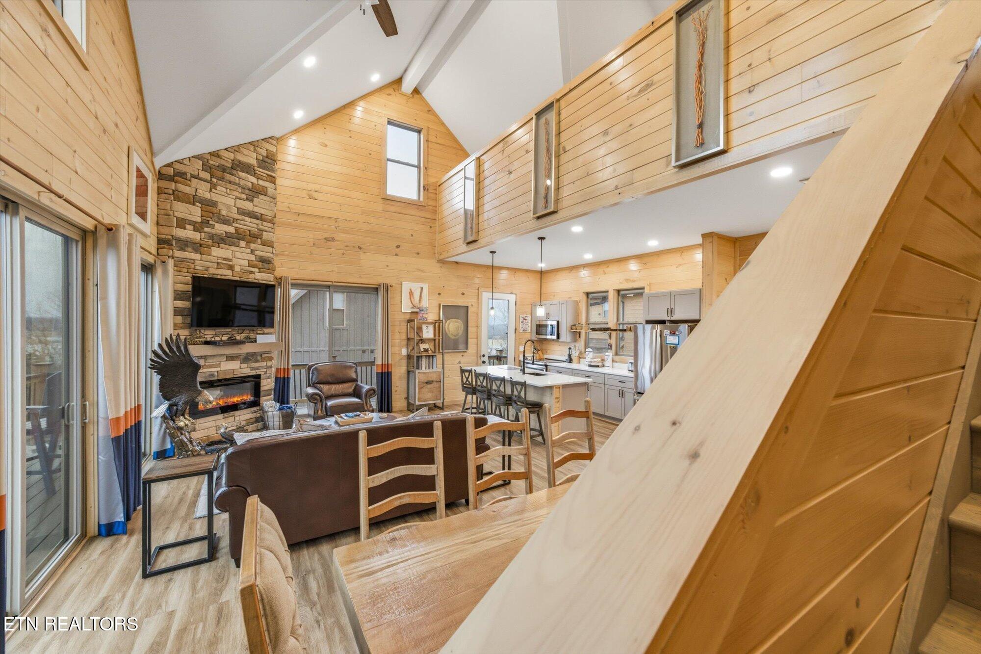 610 Butterfly Way Sevierville TN 37876