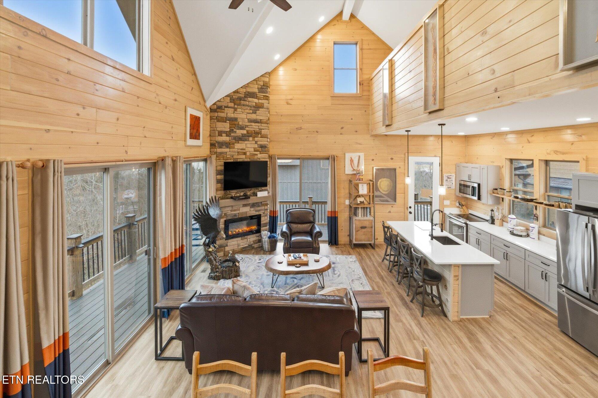 610 Butterfly Way Sevierville TN 37876