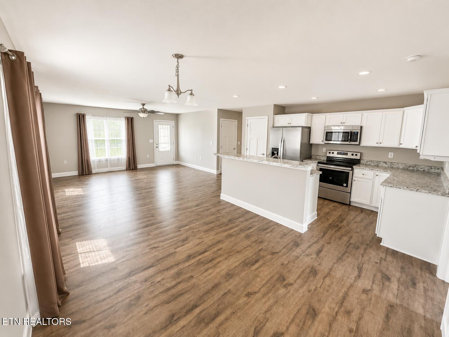 22 Panther Valley Road Crossville TN 38555