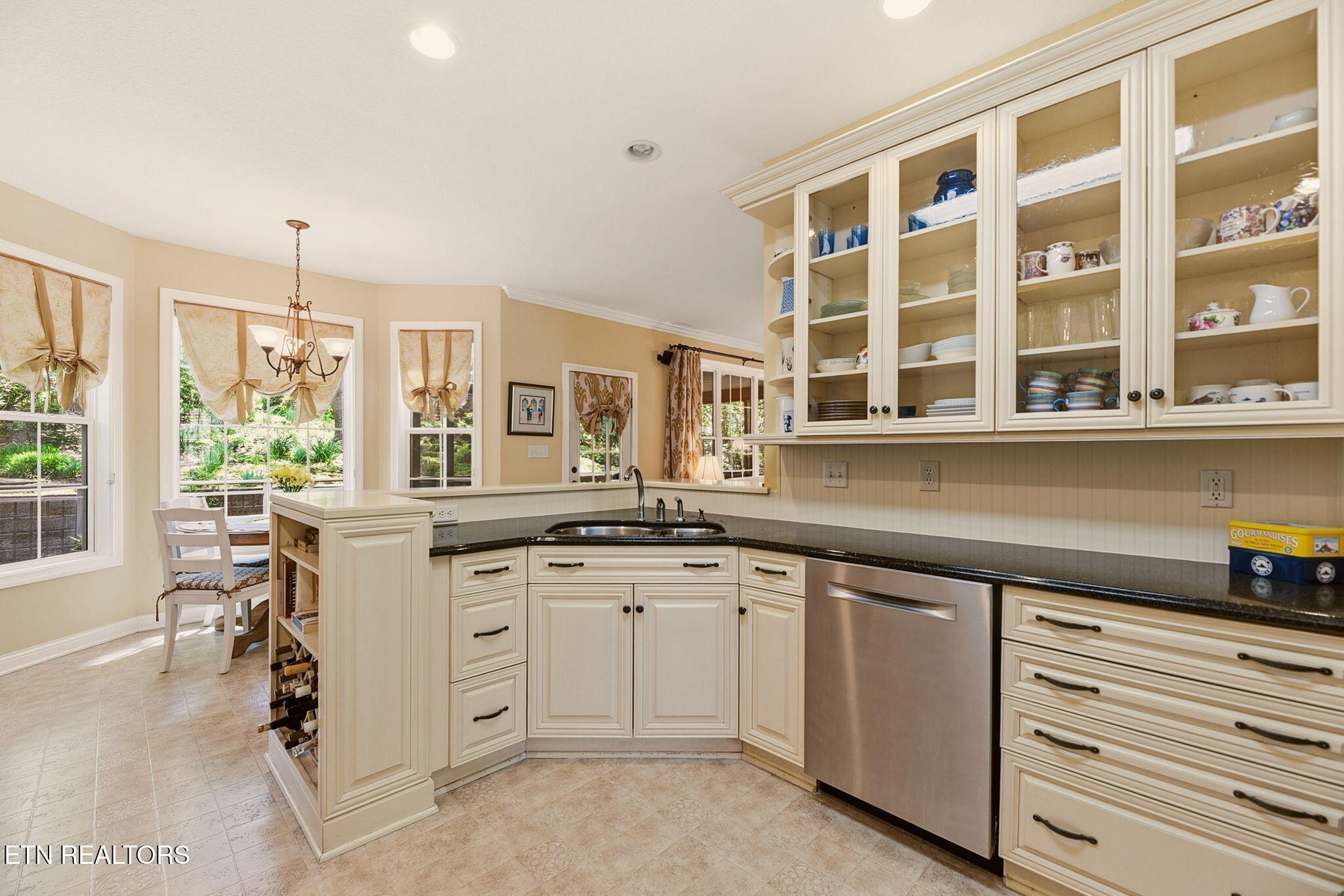 208 Woodland Trace Drive Knoxville TN 37934