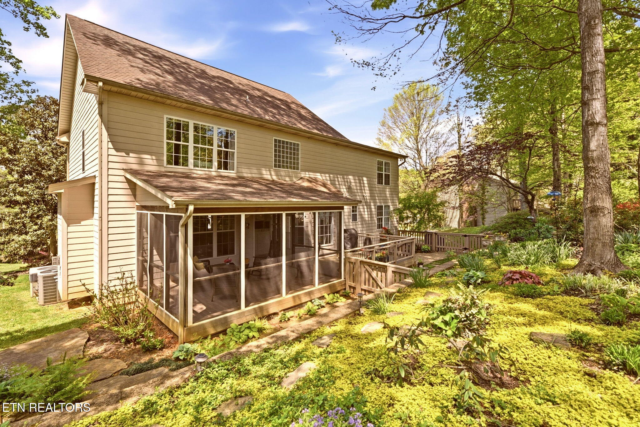 208 Woodland Trace Drive Knoxville TN 37934