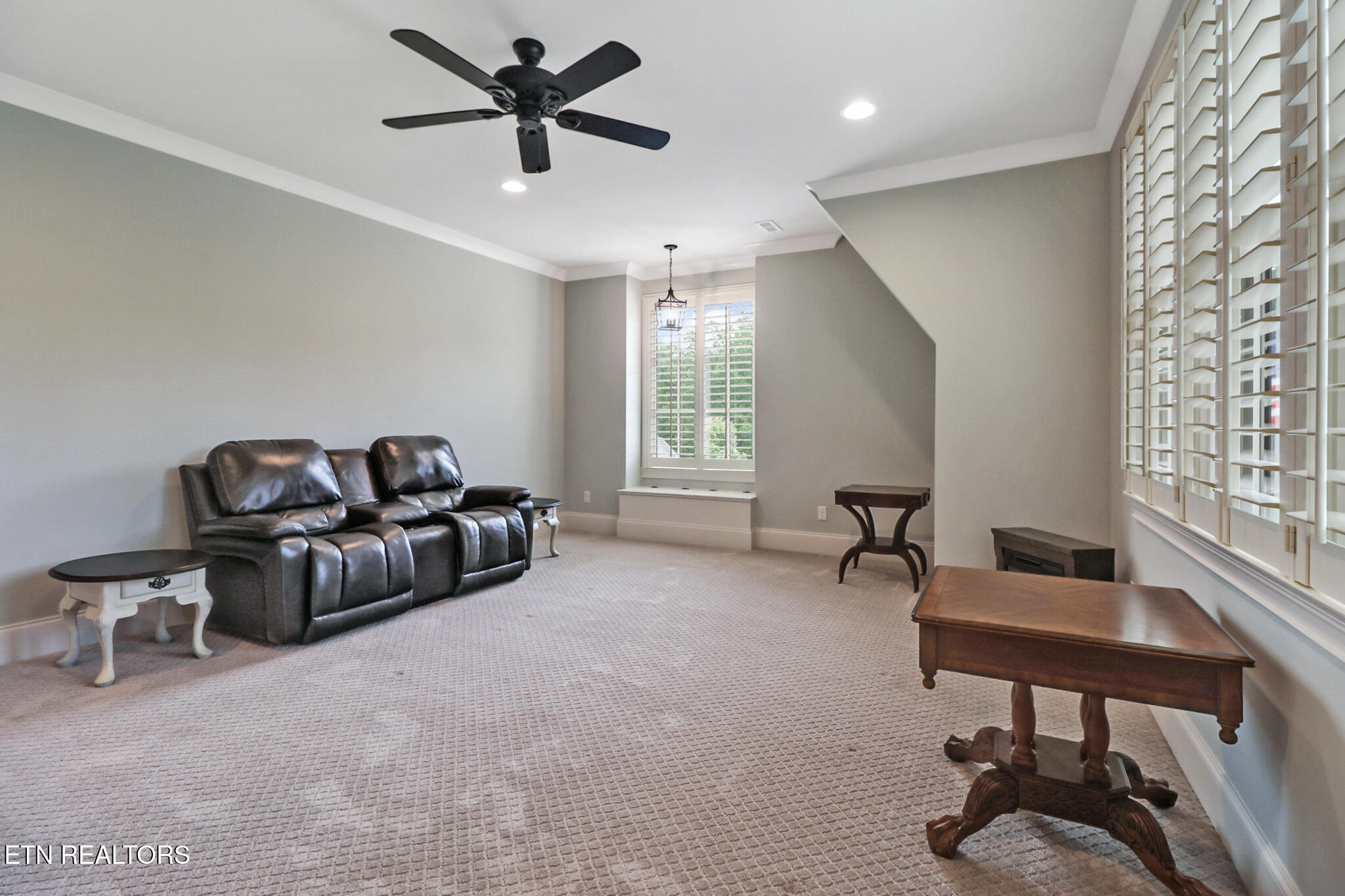 109 Chestnut Ridge Court Crossville TN 38558