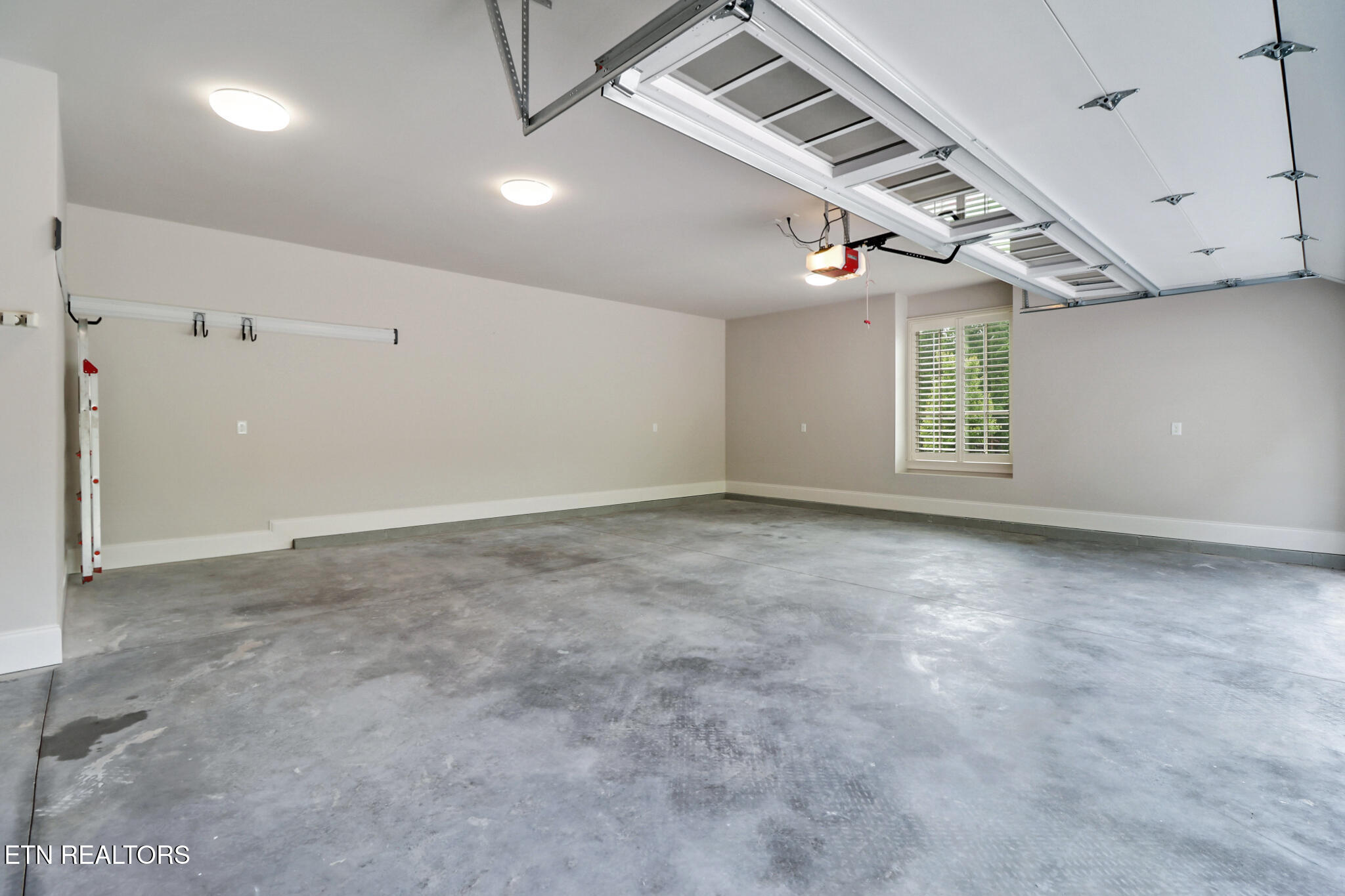 109 Chestnut Ridge Court Crossville TN 38558