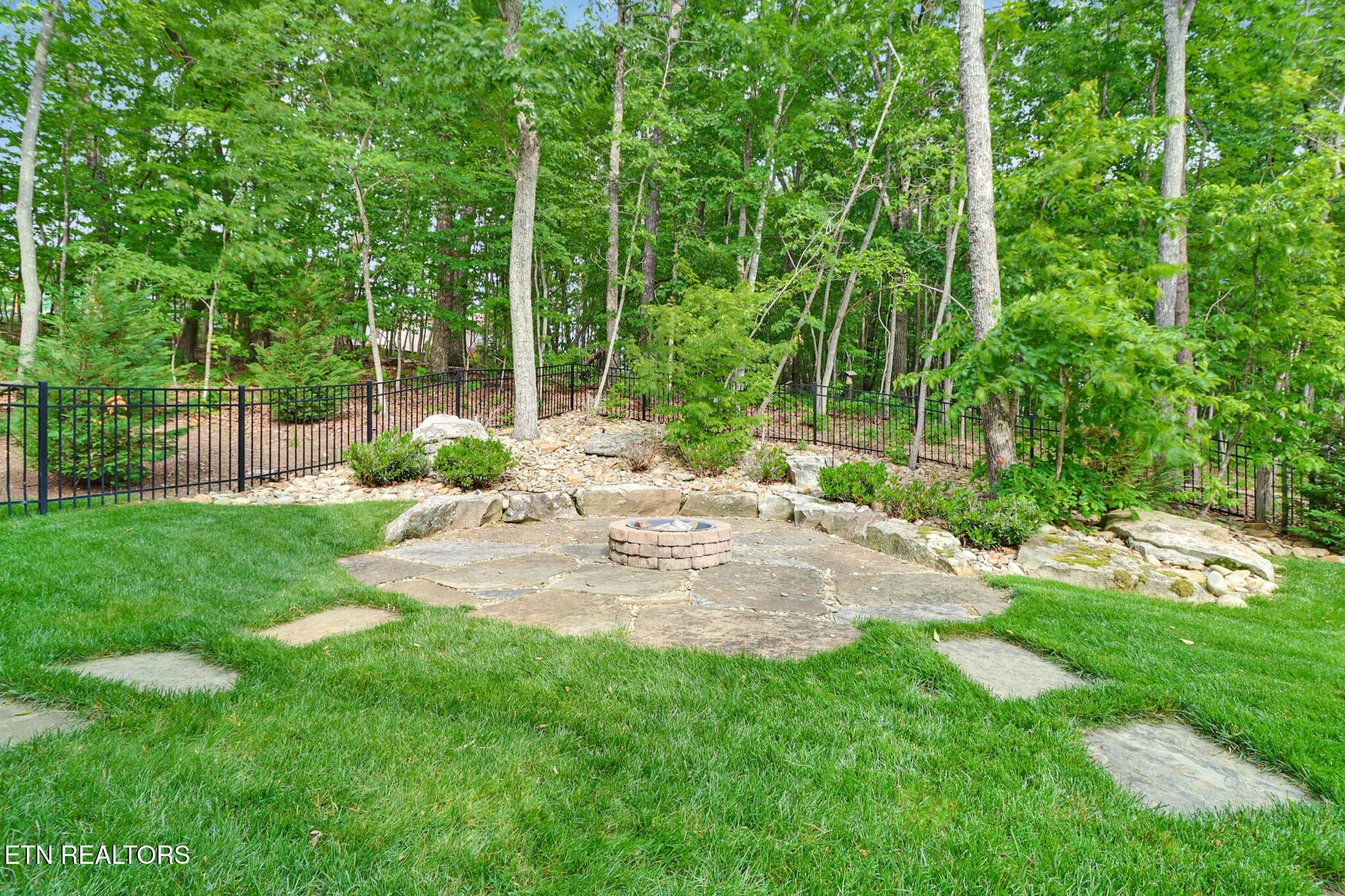 109 Chestnut Ridge Court Crossville TN 38558