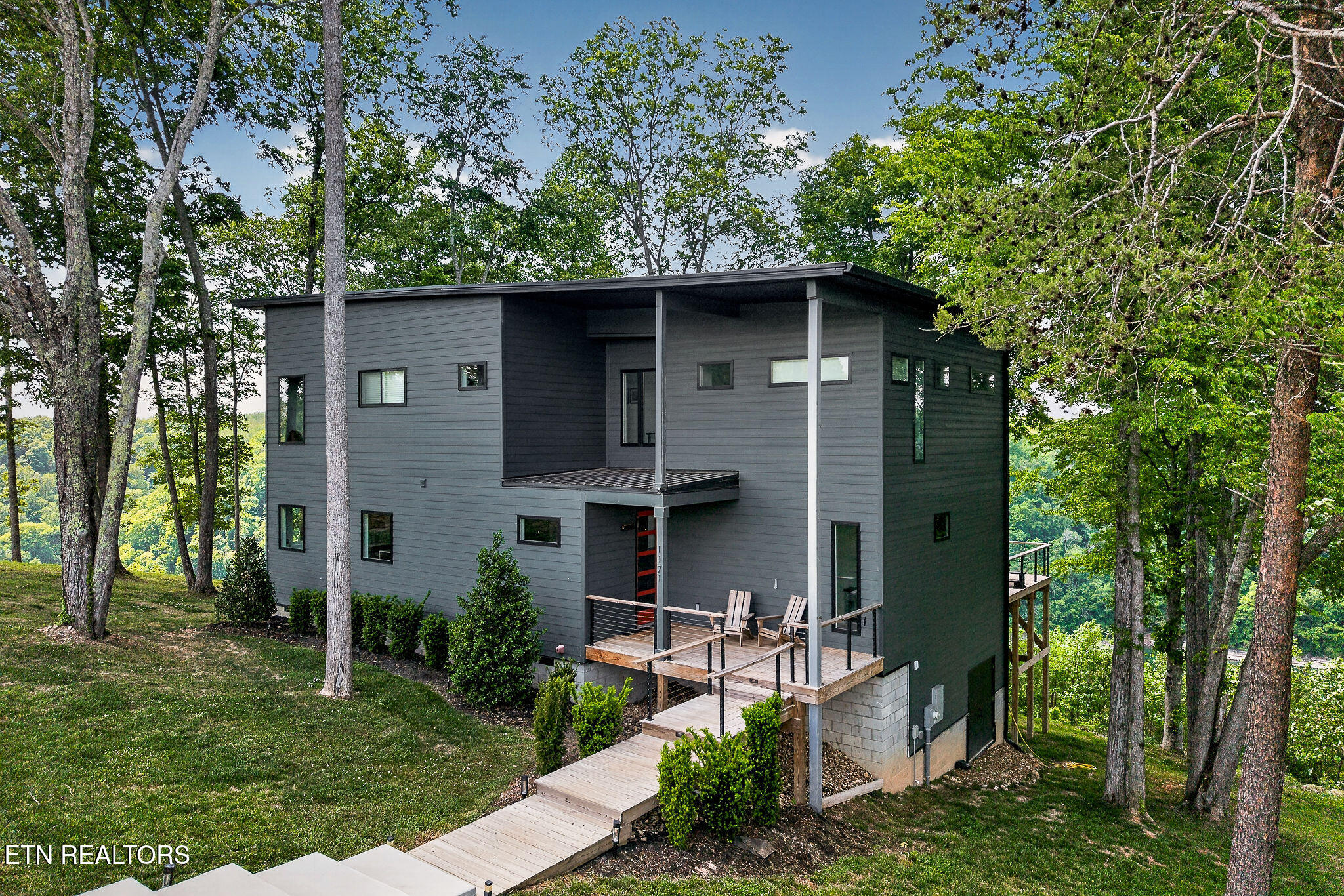 1171 W Hutchins Bend Road Sparta TN 38583