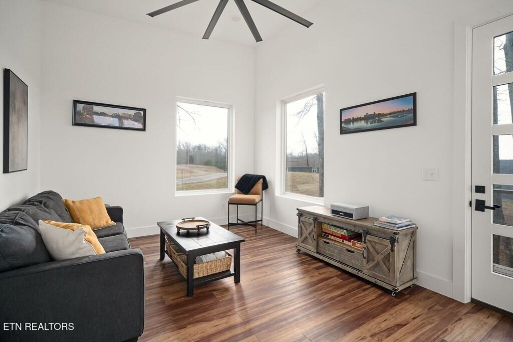 1171 W Hutchins Bend Road Sparta TN 38583