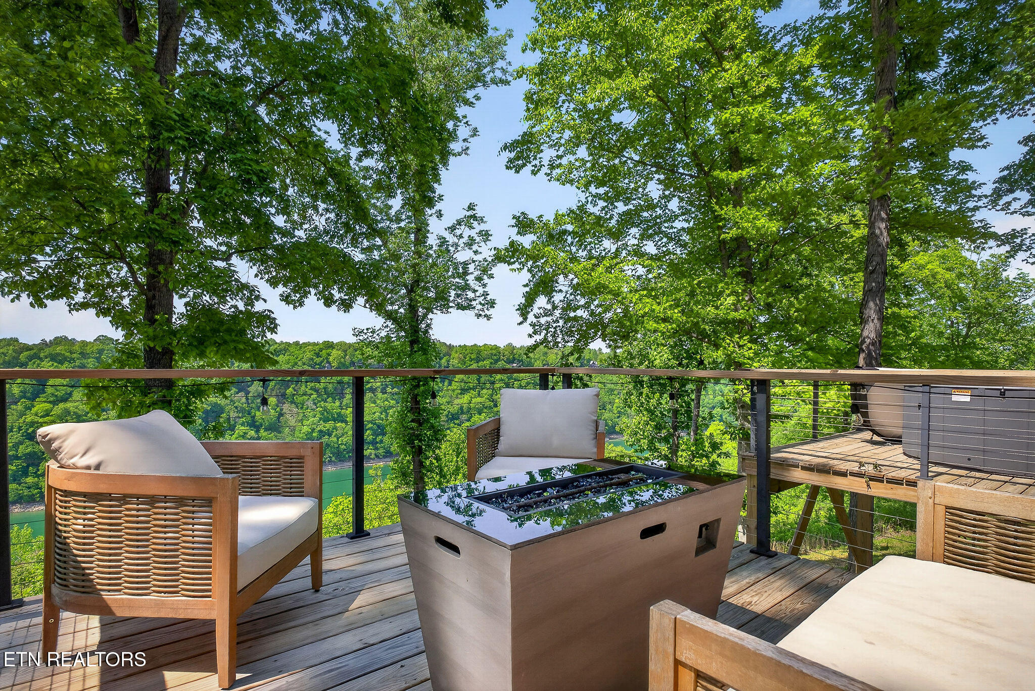 1171 W Hutchins Bend Road Sparta TN 38583
