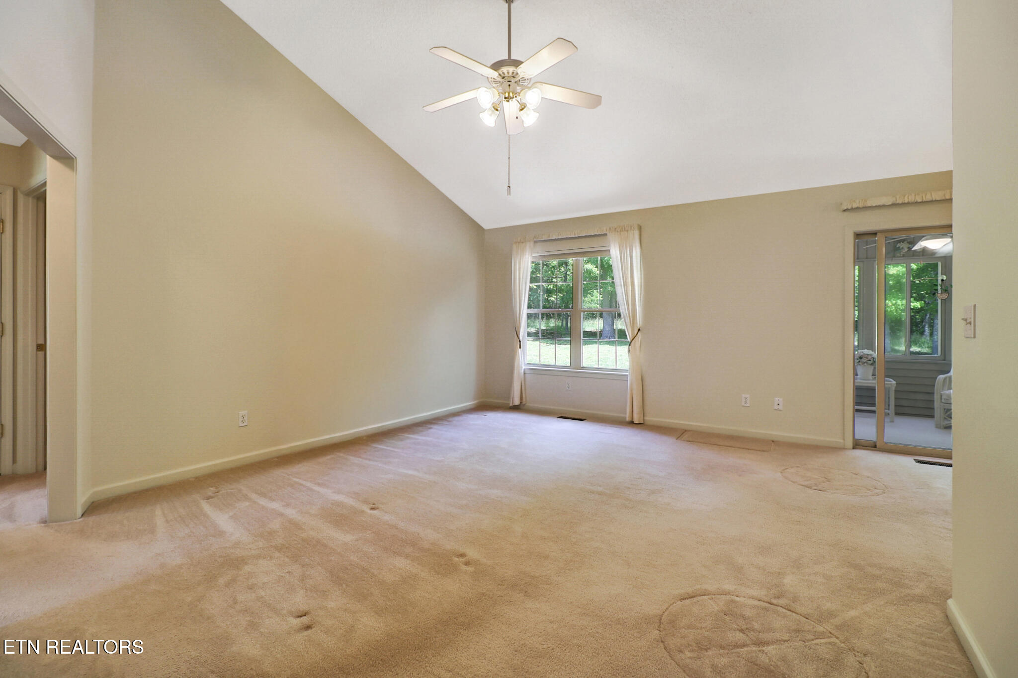 127 Wilbourn Drive Crossville TN 38558