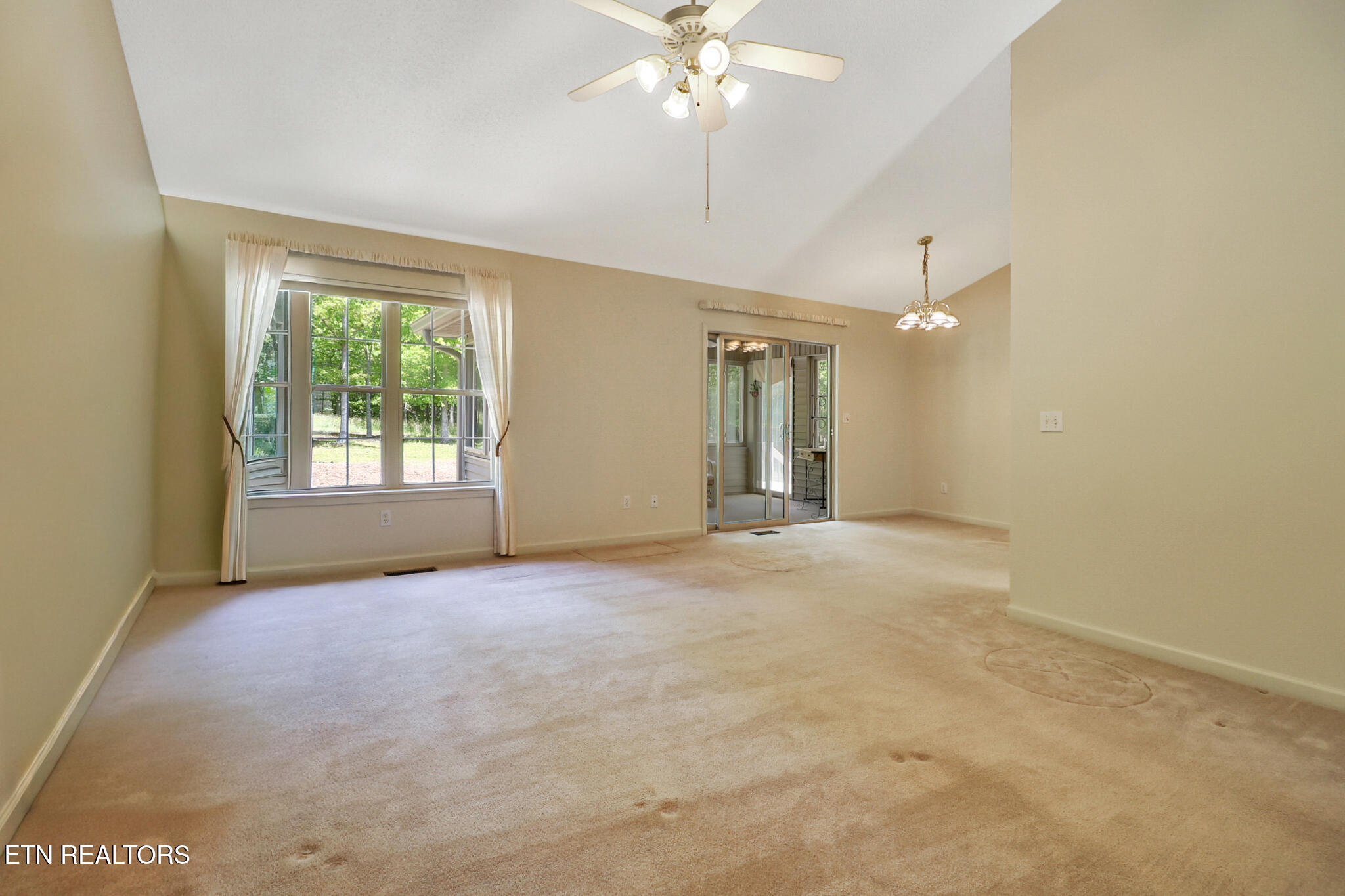 127 Wilbourn Drive Crossville TN 38558