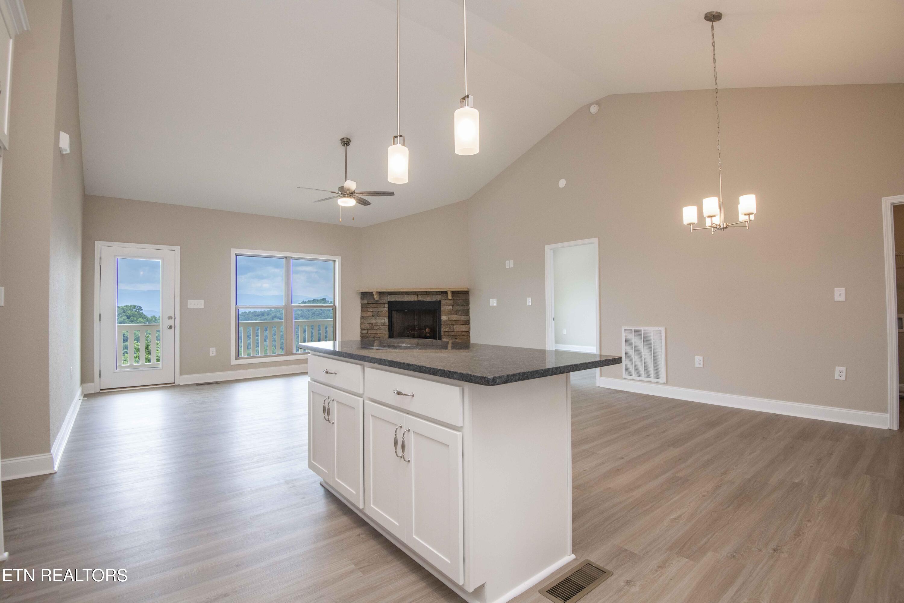 2609 Mountain Boulevard Sevierville TN 37876