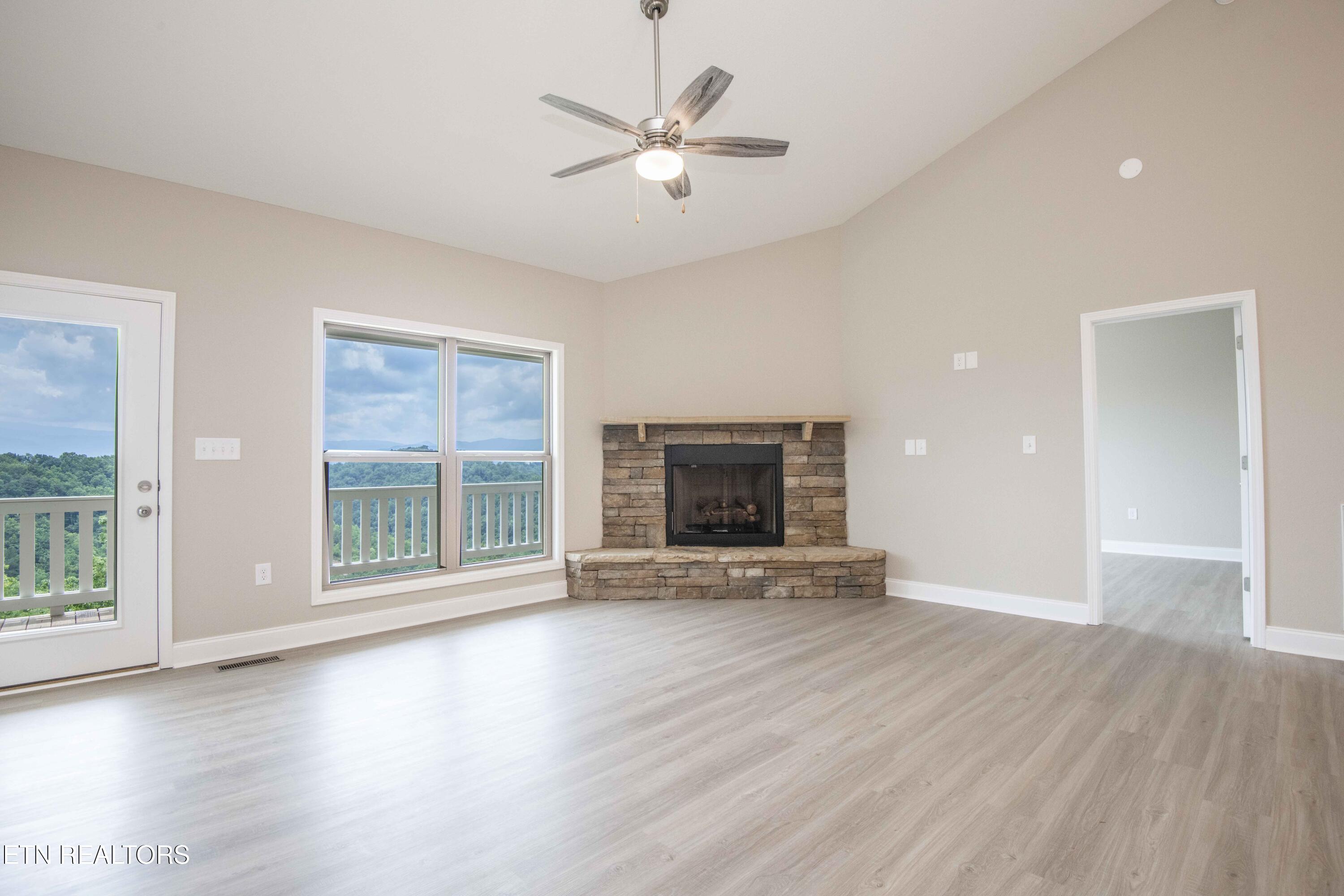 2609 Mountain Boulevard Sevierville TN 37876