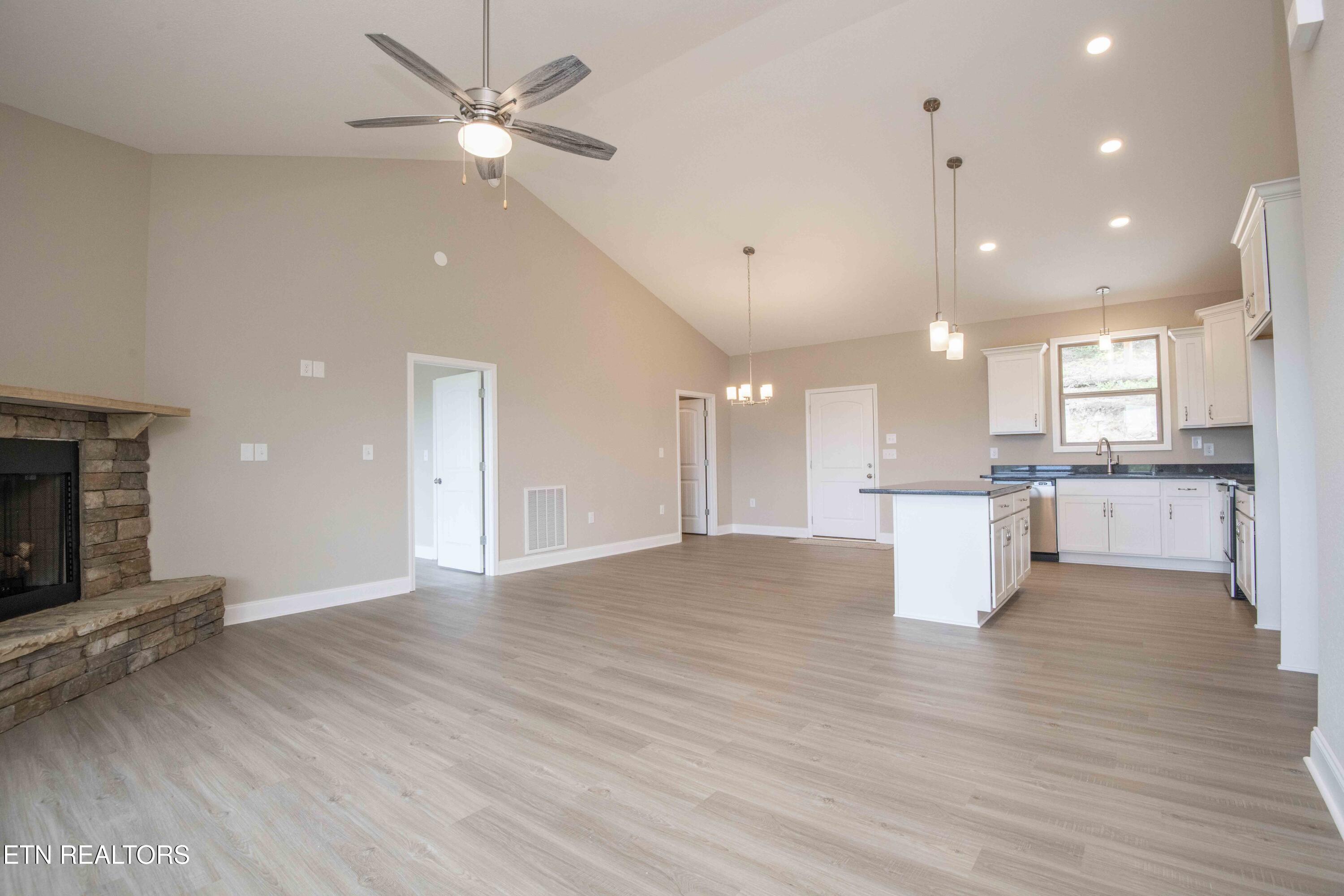 2609 Mountain Boulevard Sevierville TN 37876