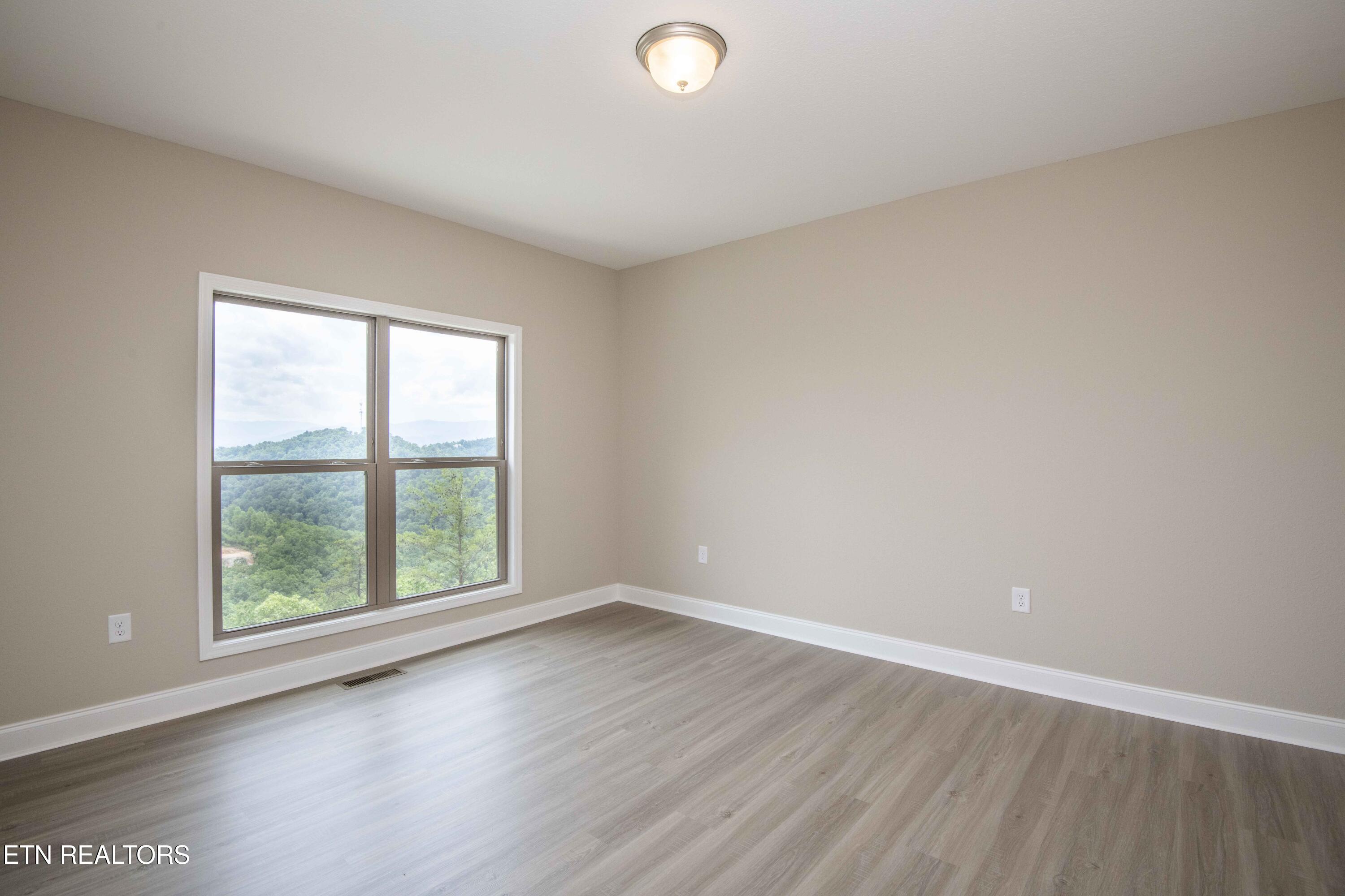 2609 Mountain Boulevard Sevierville TN 37876