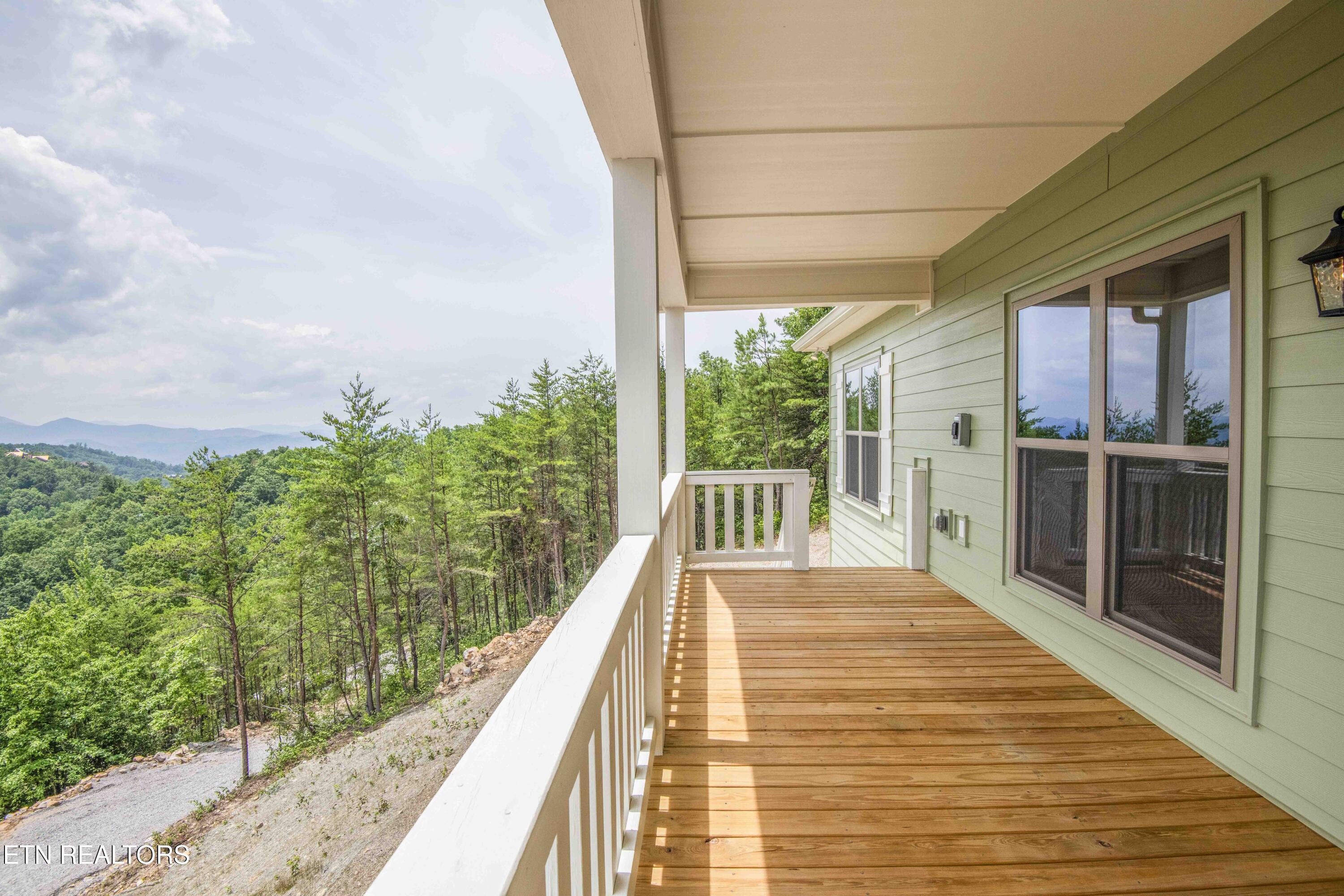 2609 Mountain Boulevard Sevierville TN 37876