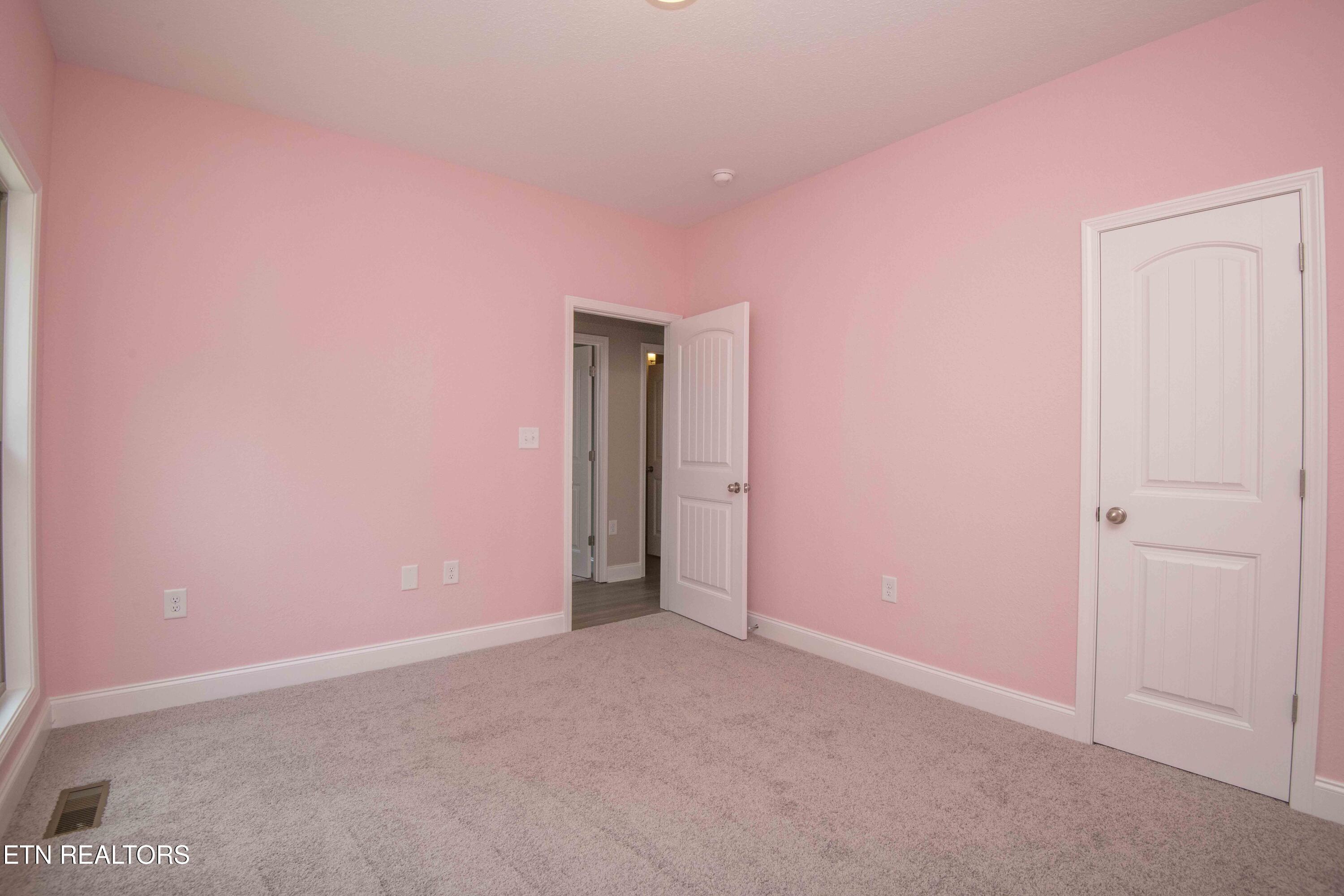 2609 Mountain Boulevard Sevierville TN 37876
