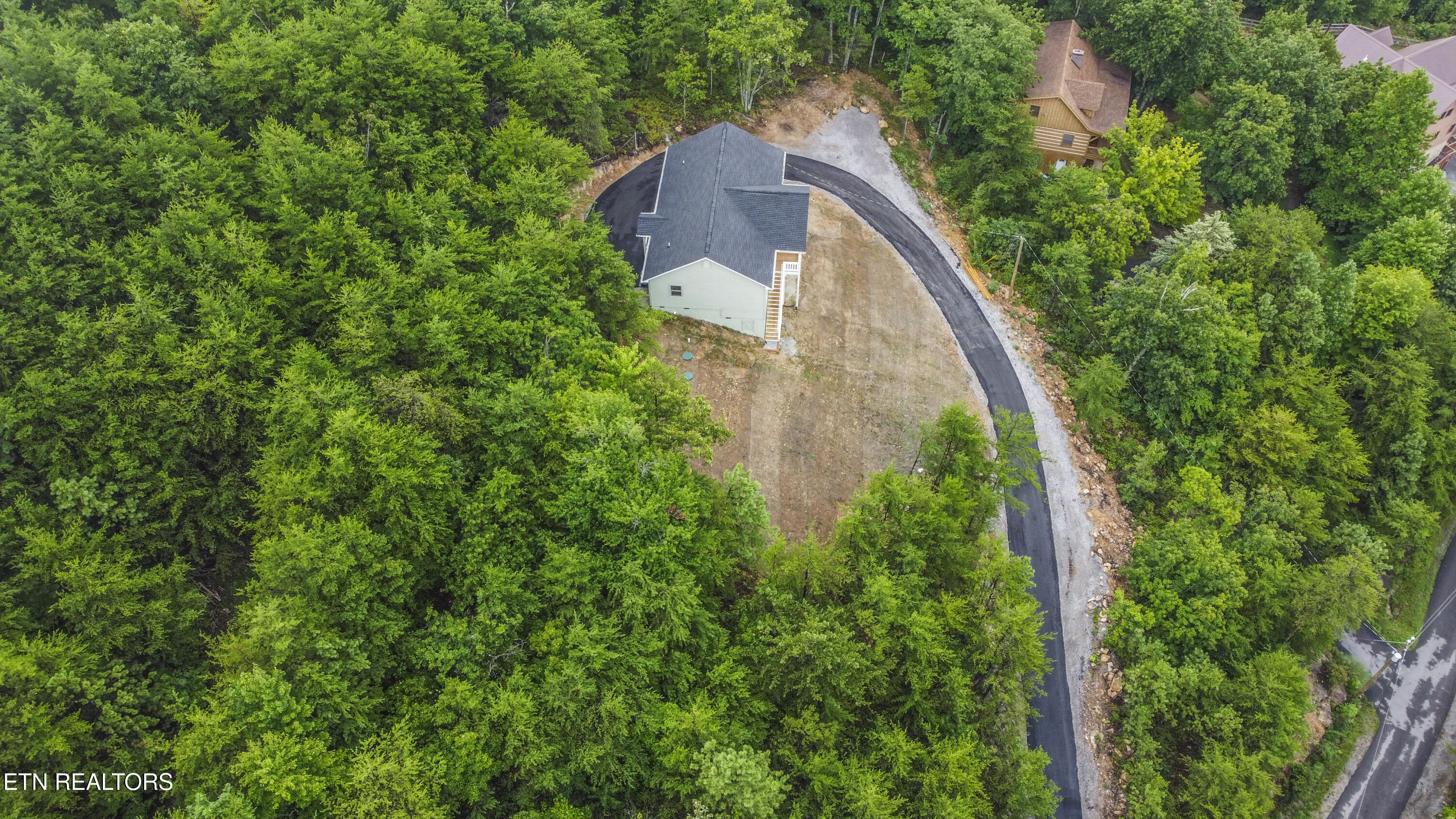 2609 Mountain Boulevard Sevierville TN 37876