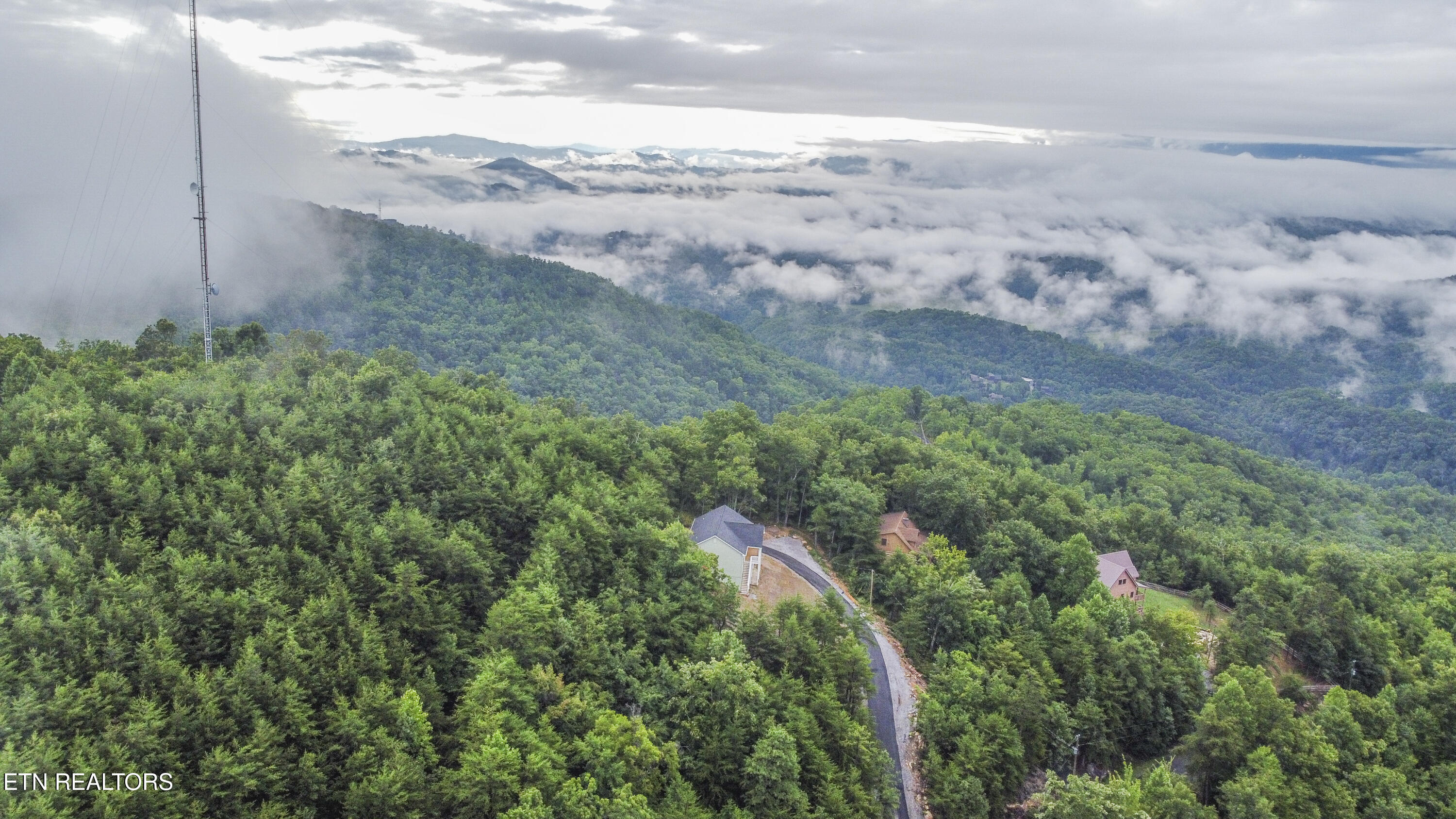 2609 Mountain Boulevard Sevierville TN 37876