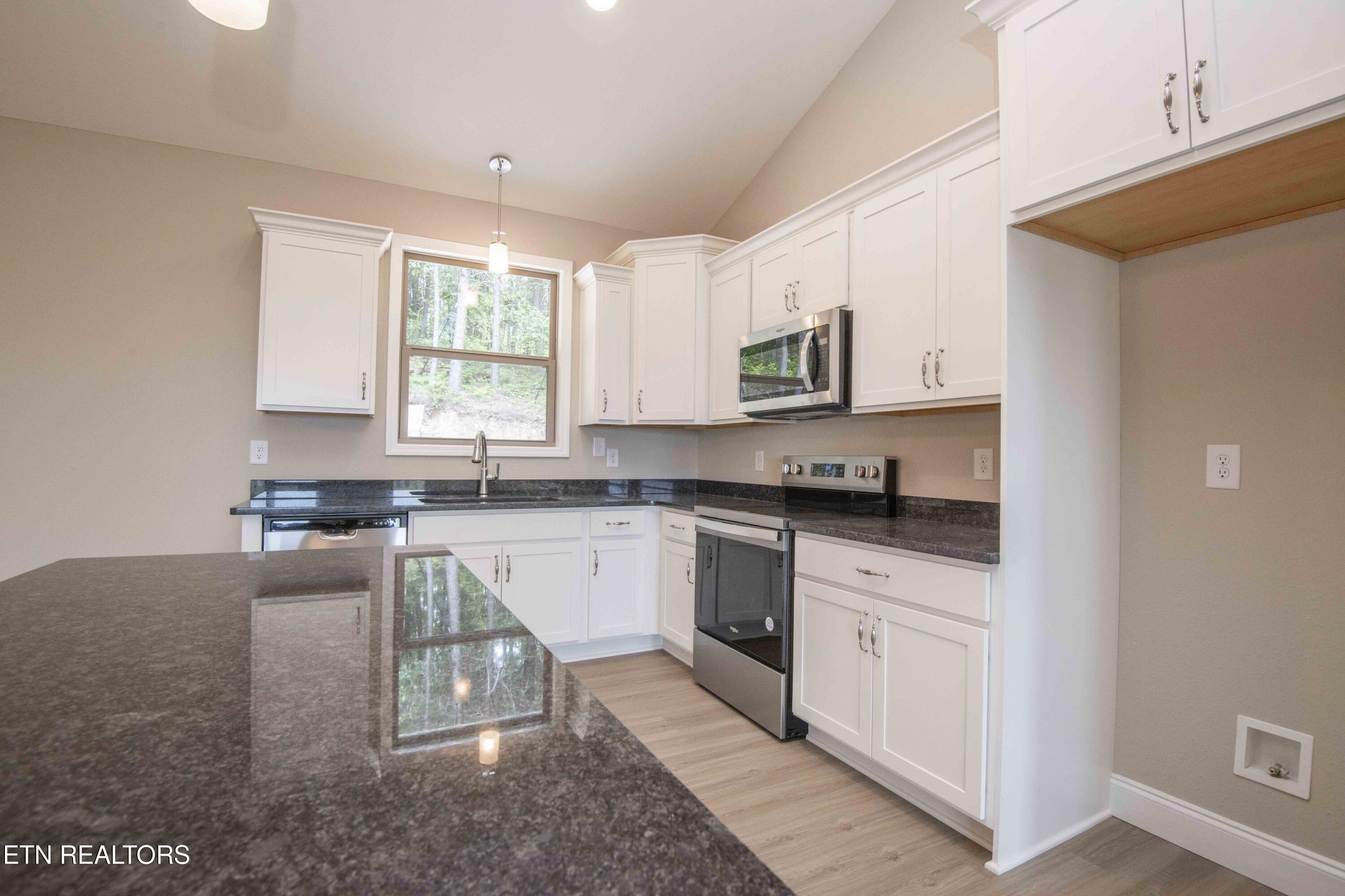 2609 Mountain Boulevard Sevierville TN 37876