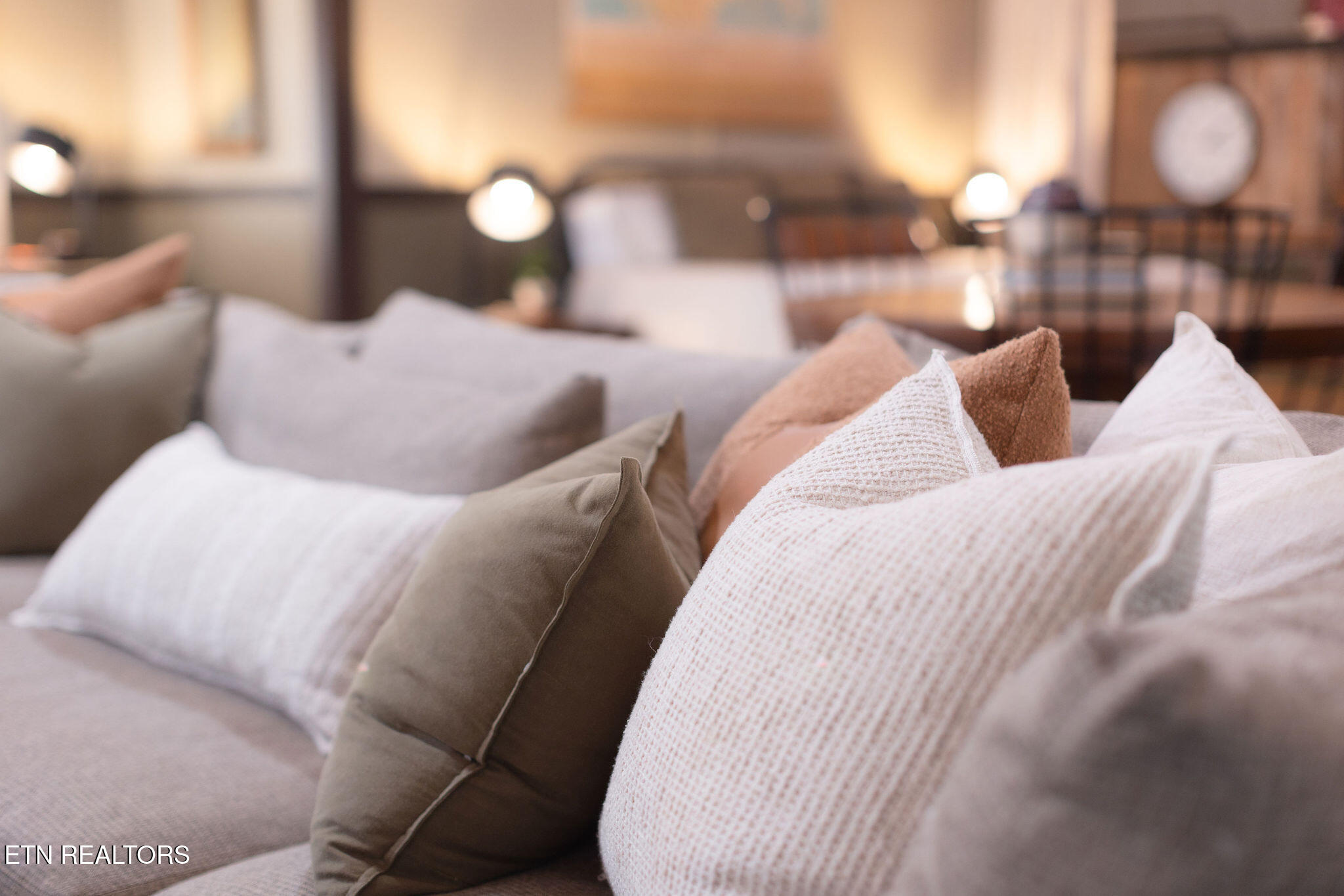 6736 Morganton Road Greenback TN 37742