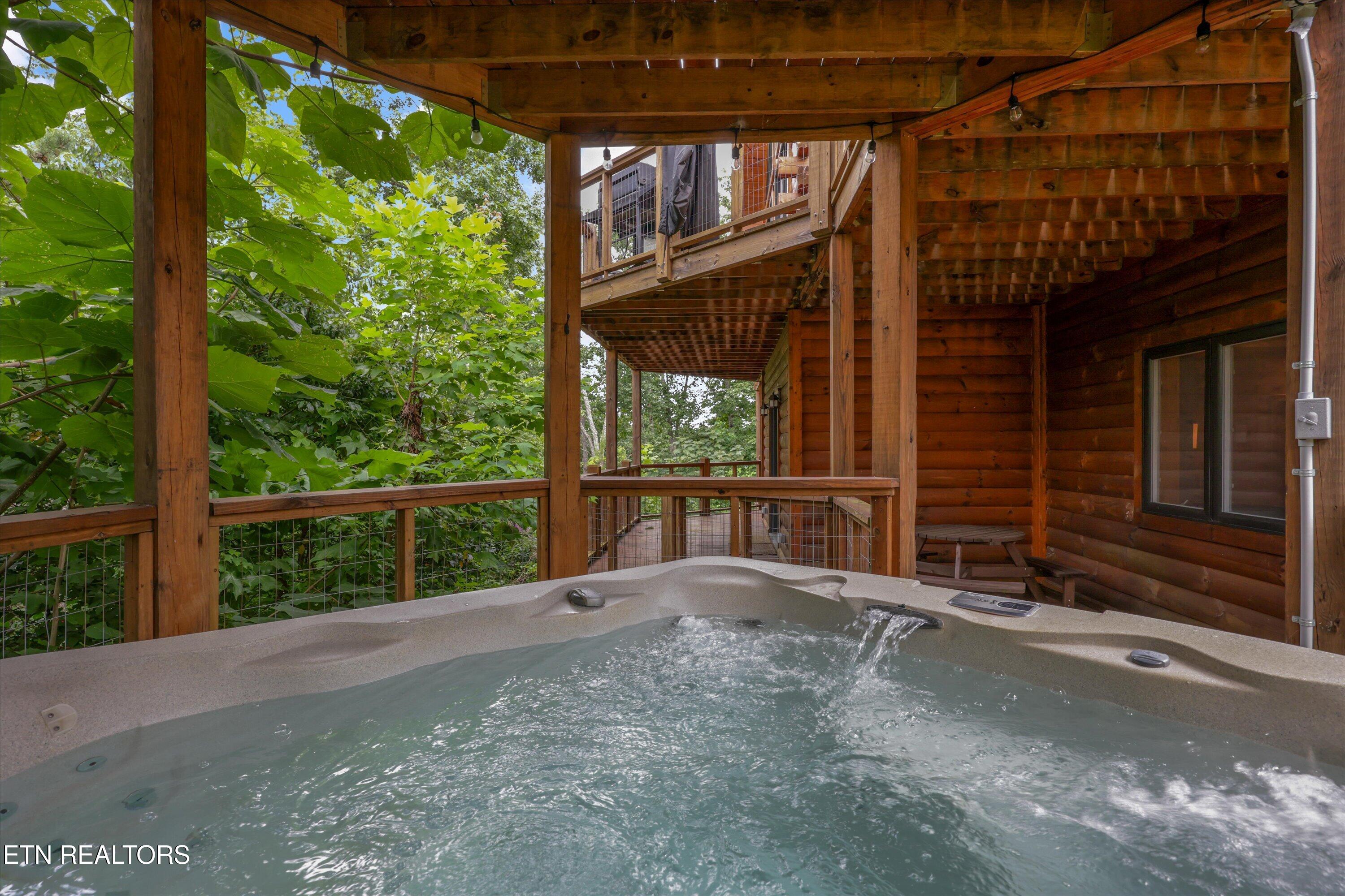 2421 Misty Shadows Drive Sevierville TN 37862