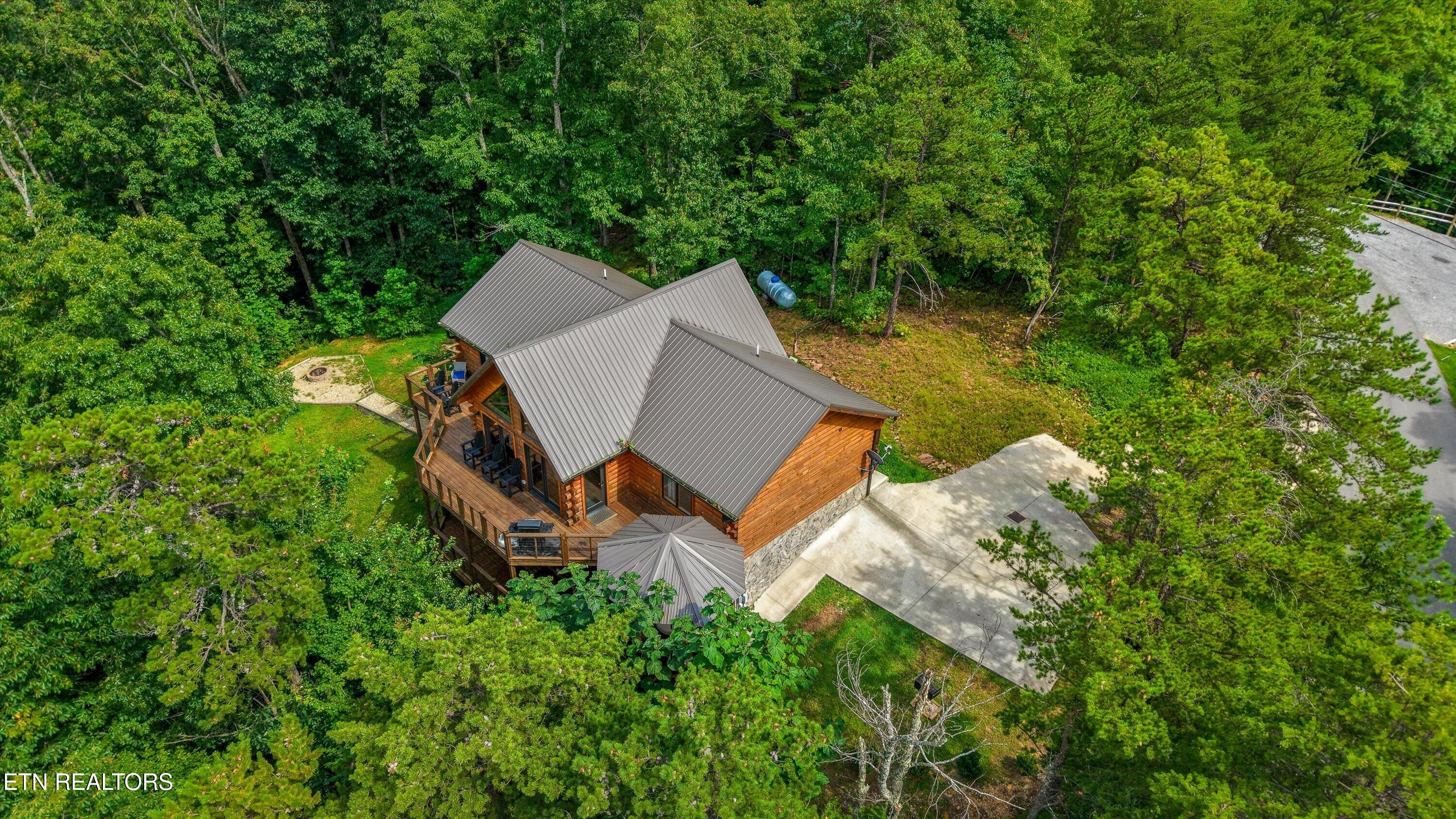 2421 Misty Shadows Drive Sevierville TN 37862