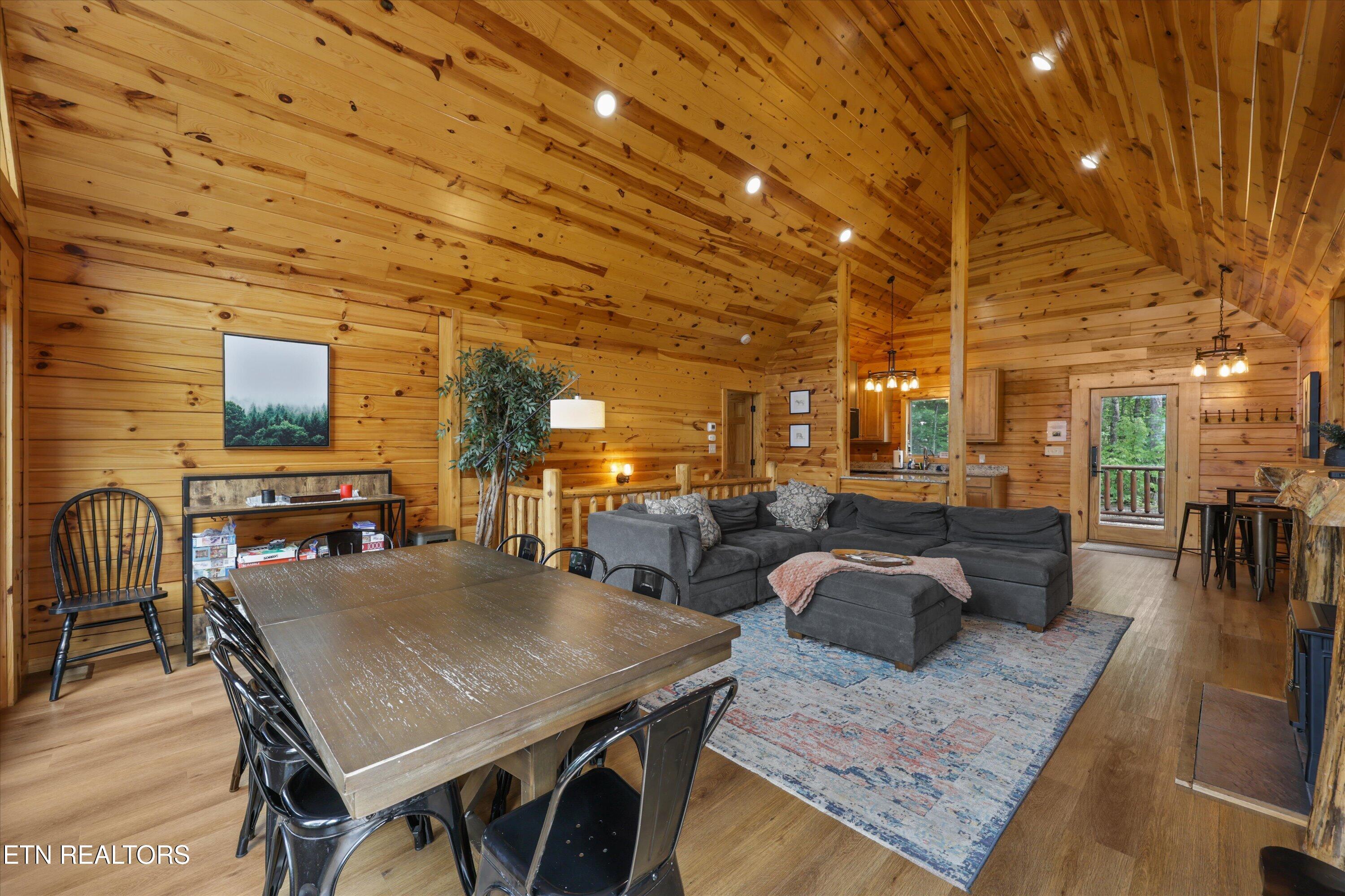 2421 Misty Shadows Drive Sevierville TN 37862