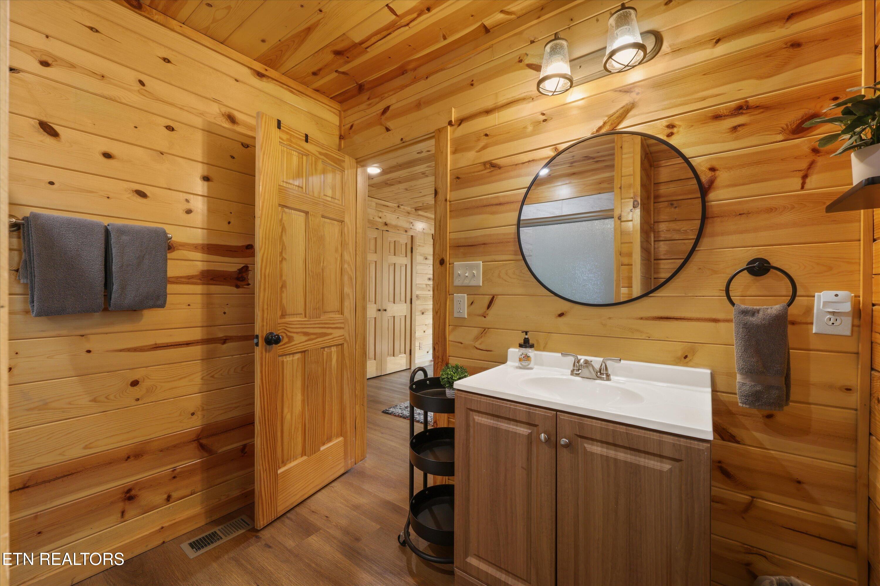 2421 Misty Shadows Drive Sevierville TN 37862