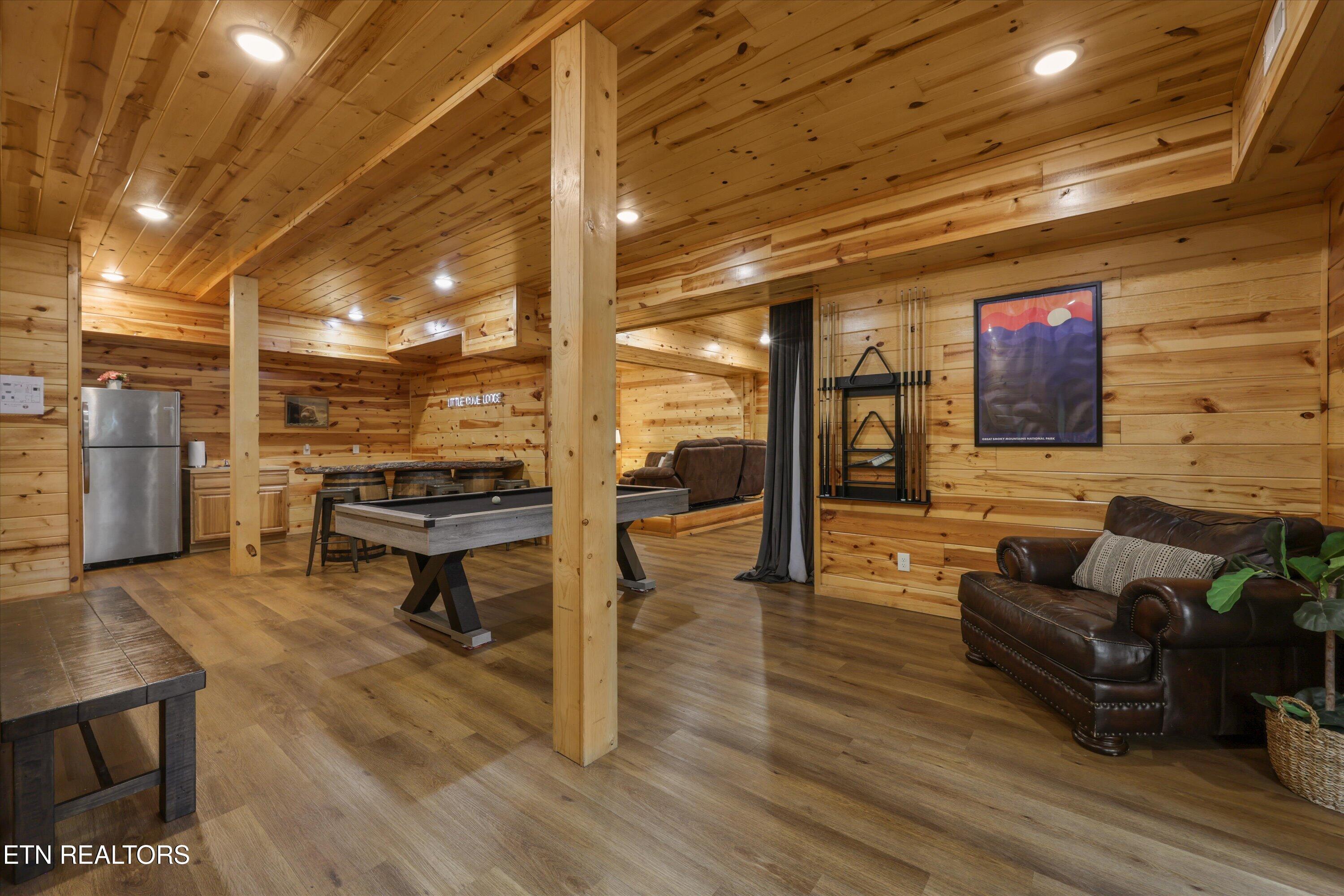 2421 Misty Shadows Drive Sevierville TN 37862