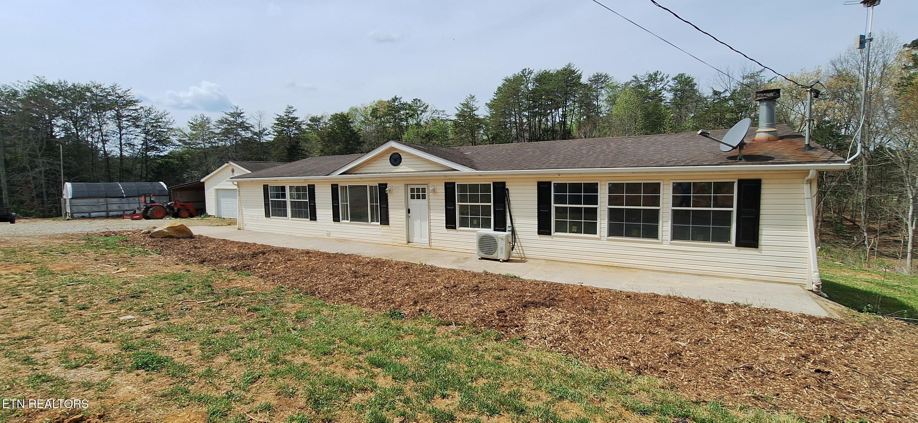 719 Adams Road Strawberry Plains TN 37871