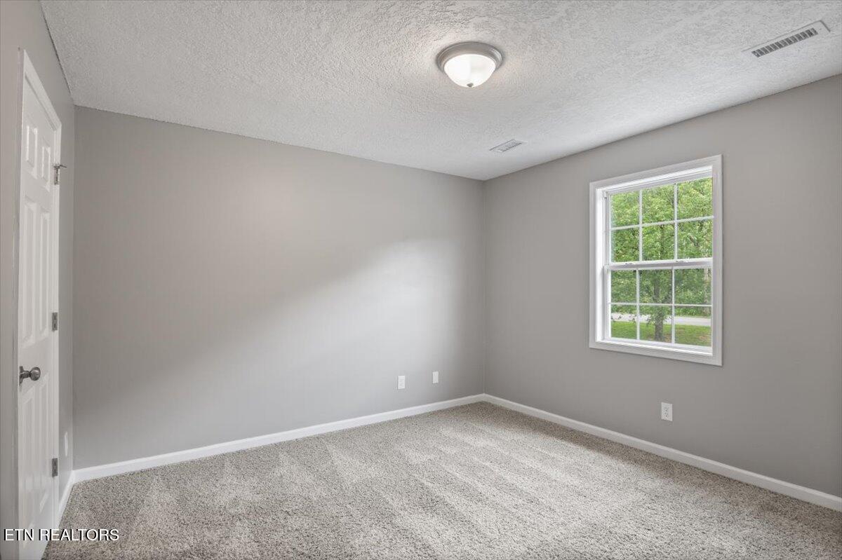 348 Ridge Road Caryville TN 37714