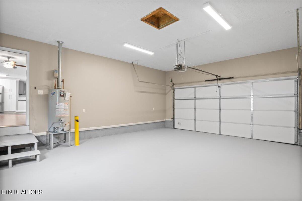 348 Ridge Road Caryville TN 37714