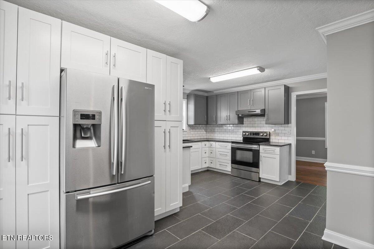 348 Ridge Road Caryville TN 37714