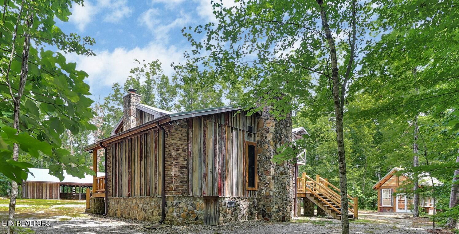 560 Ridgetop Jamestown TN 38556