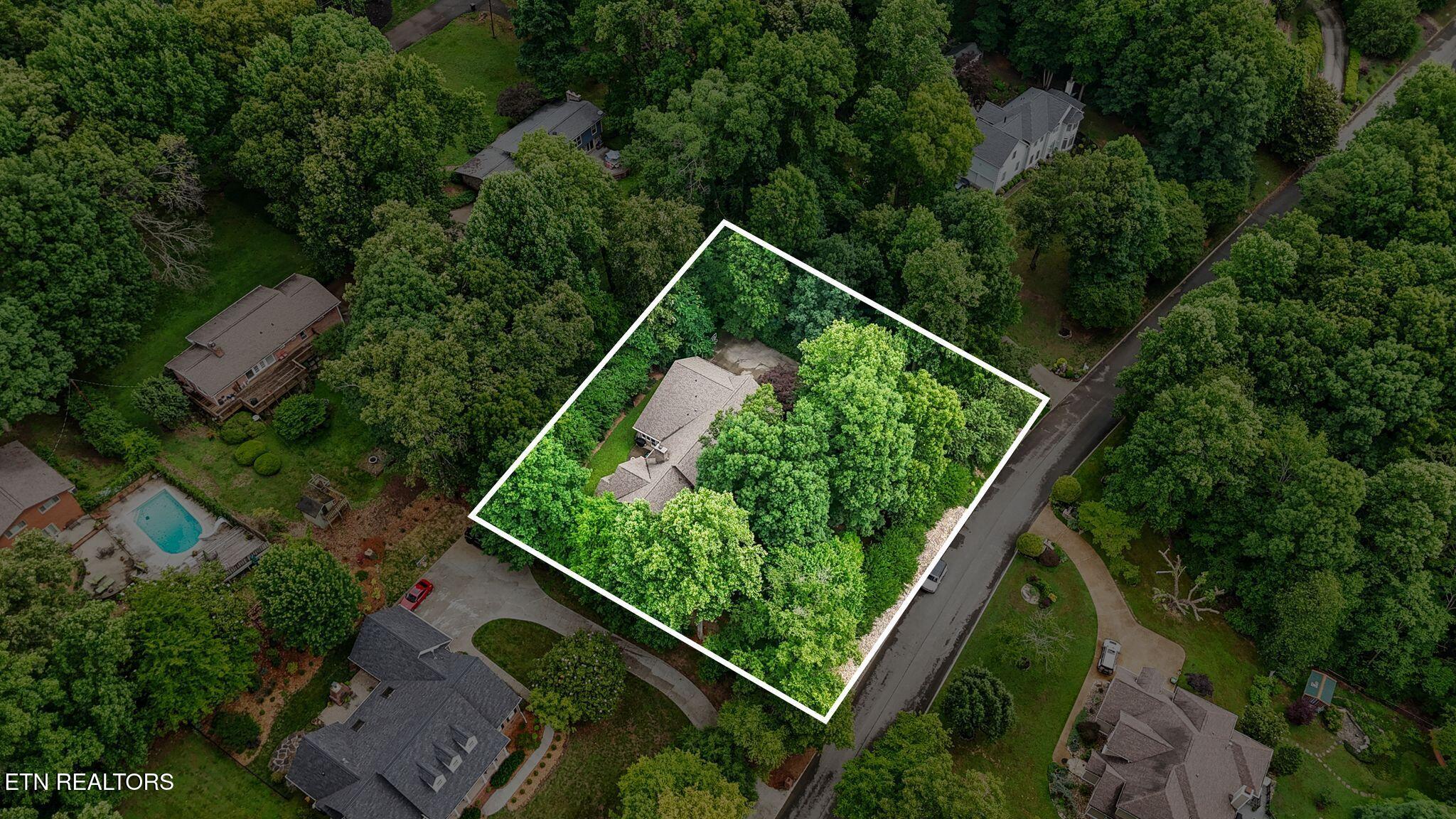 5227 Beverly Oaks Drive Knoxville TN 37918