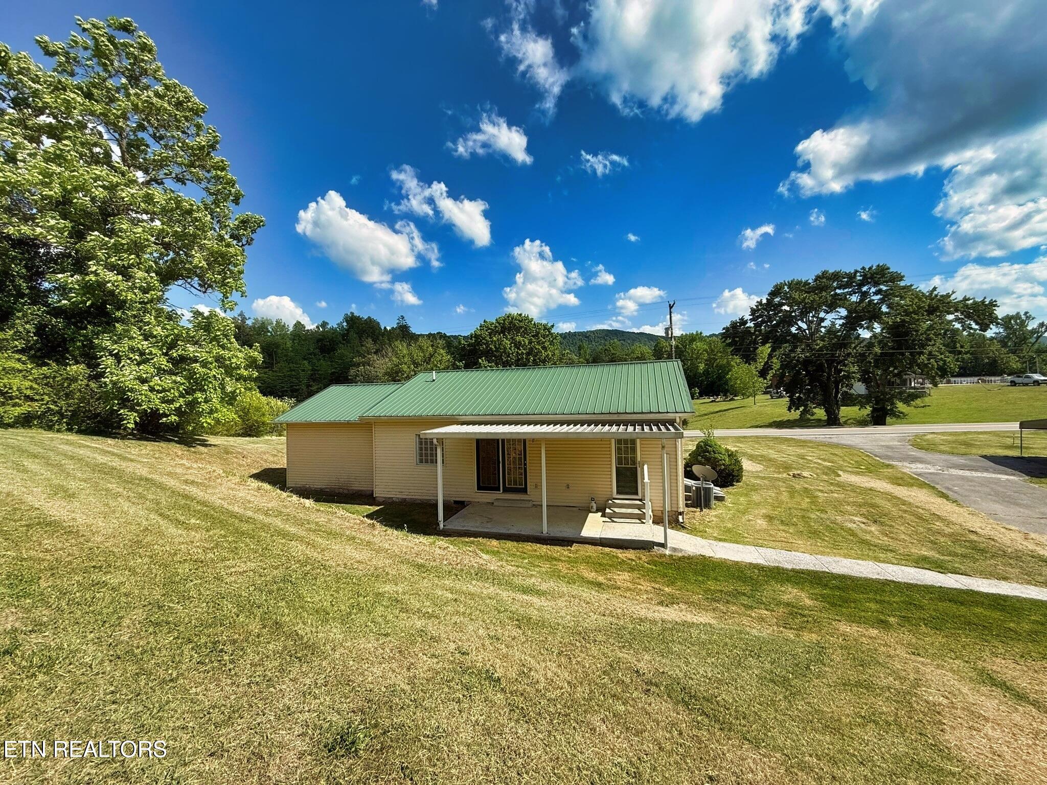 6646 Tennessee 297 Pioneer TN 37847