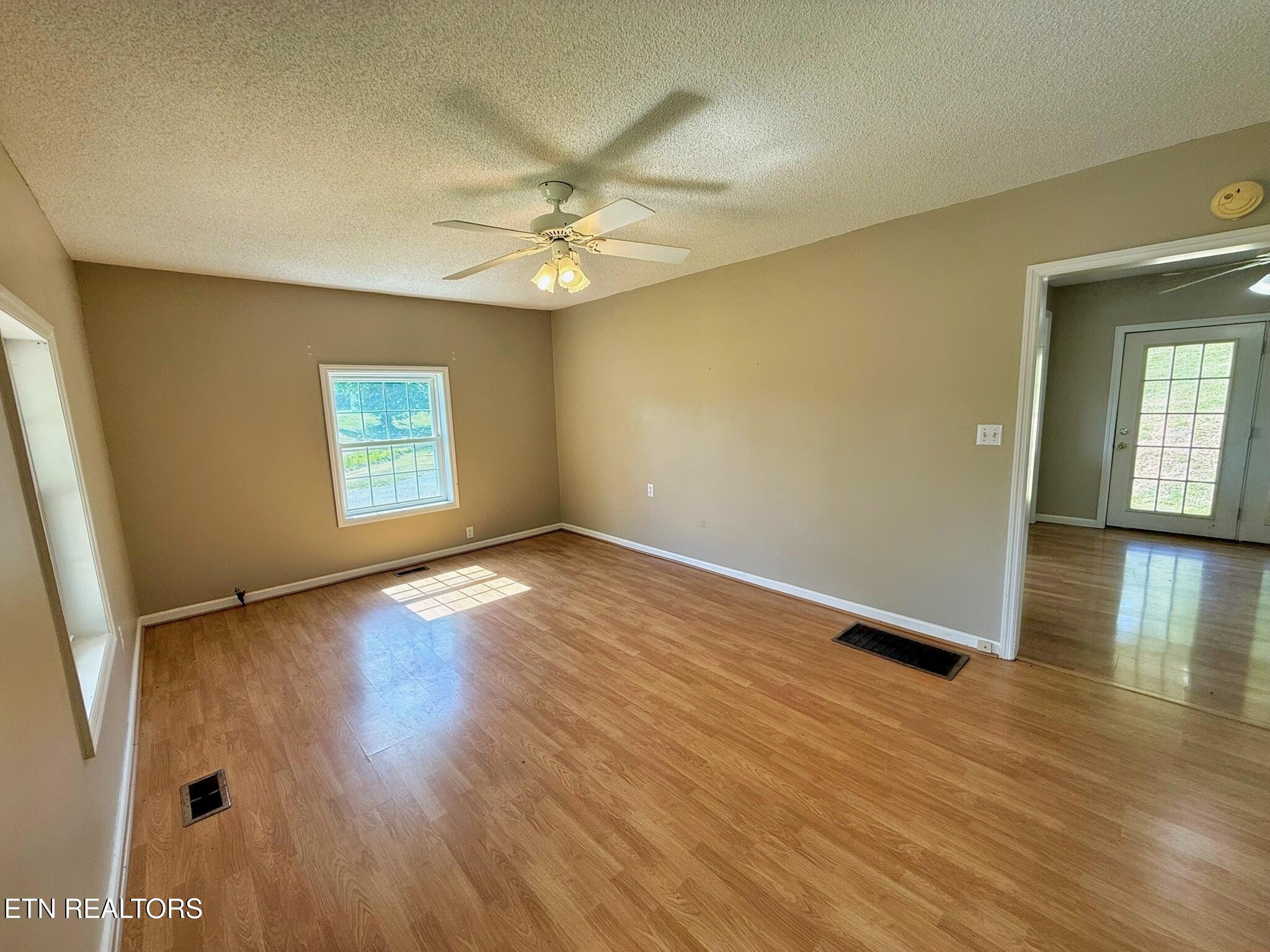 6646 Tennessee 297 Pioneer TN 37847