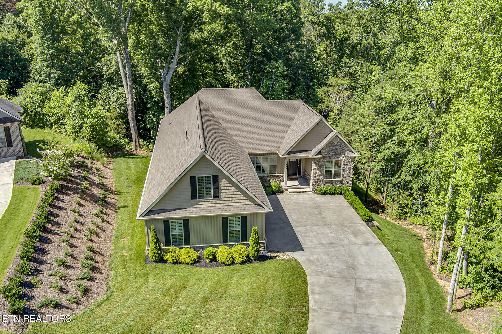 312 Elokwa Lane Loudon TN 37774