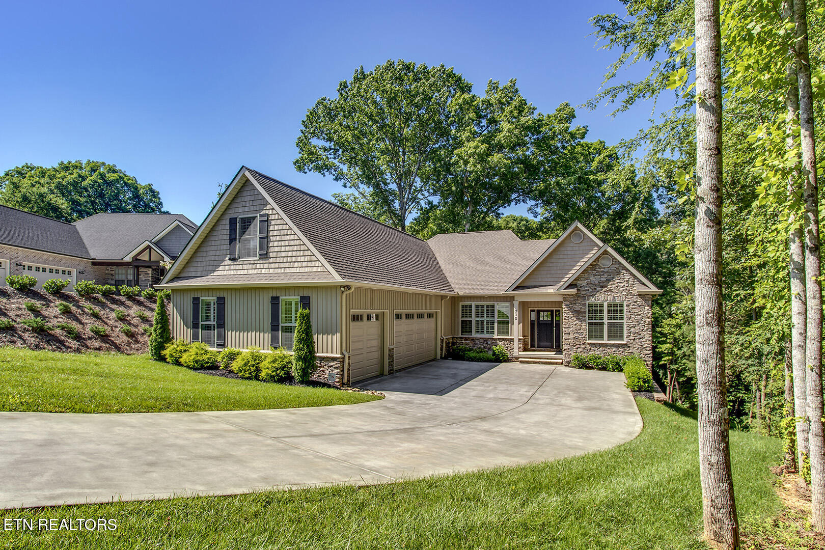 312 Elokwa Lane Loudon TN 37774