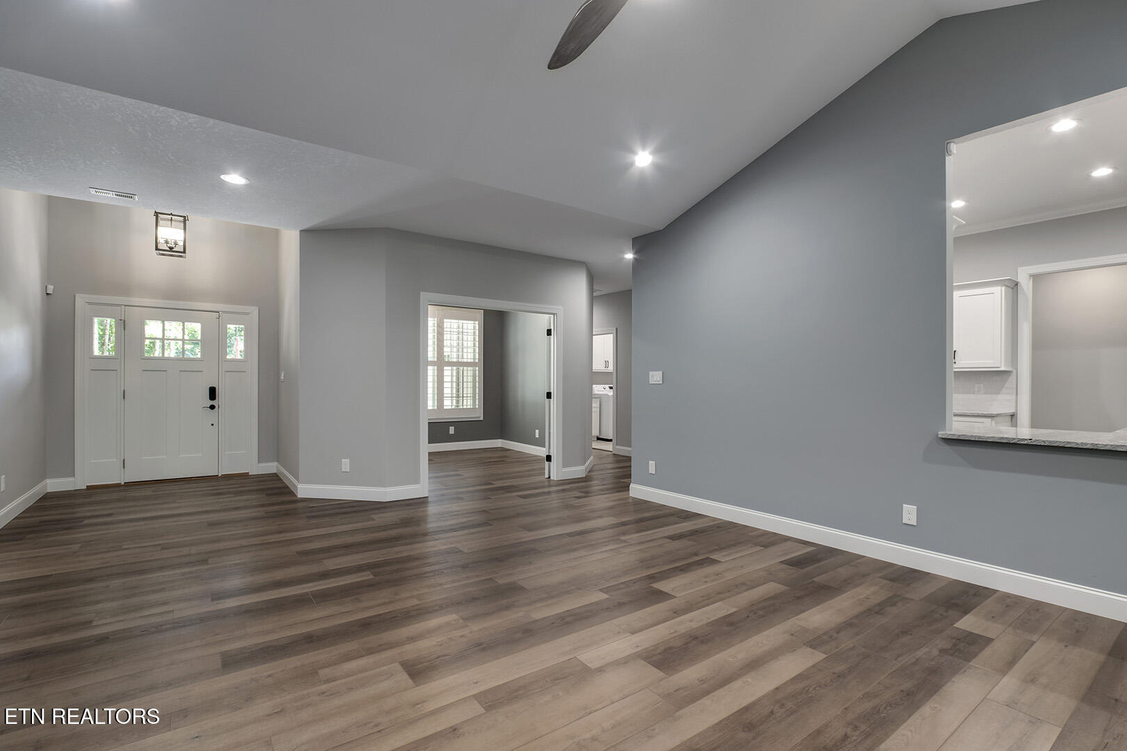312 Elokwa Lane Loudon TN 37774