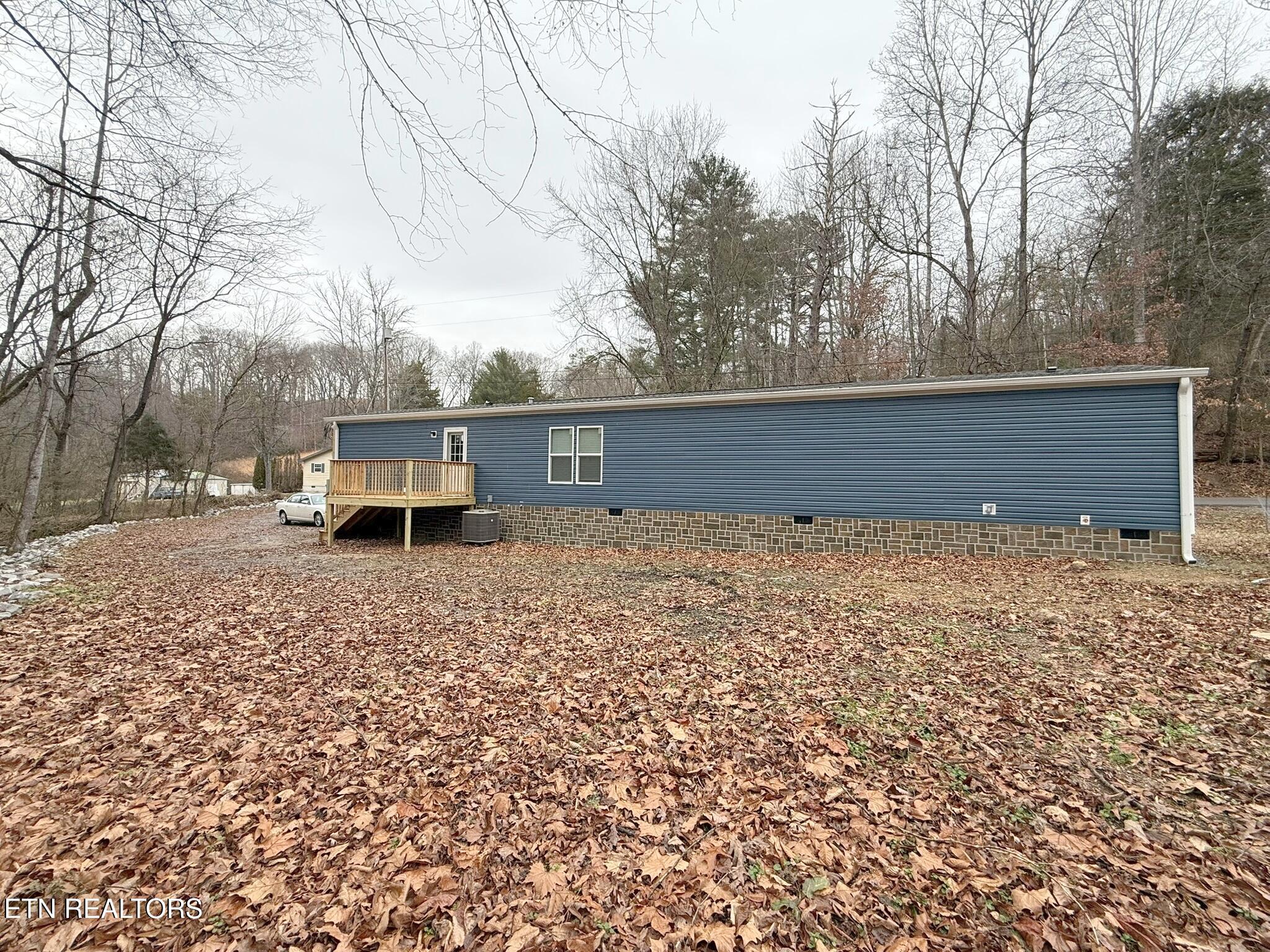 596 Old Long Hollow Road Lafollette TN 37766