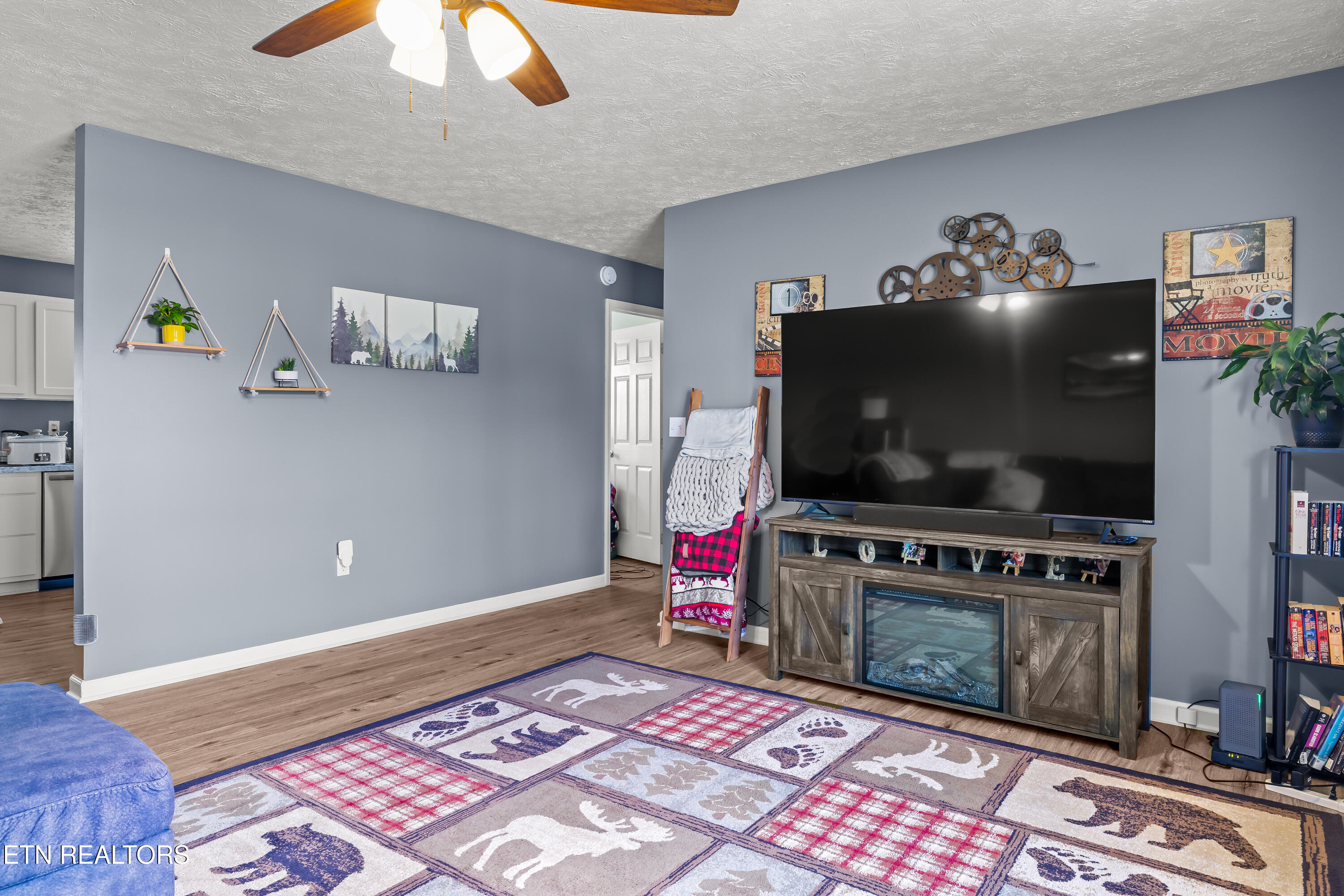 157 Ridgefield Drive Dandridge TN 37725