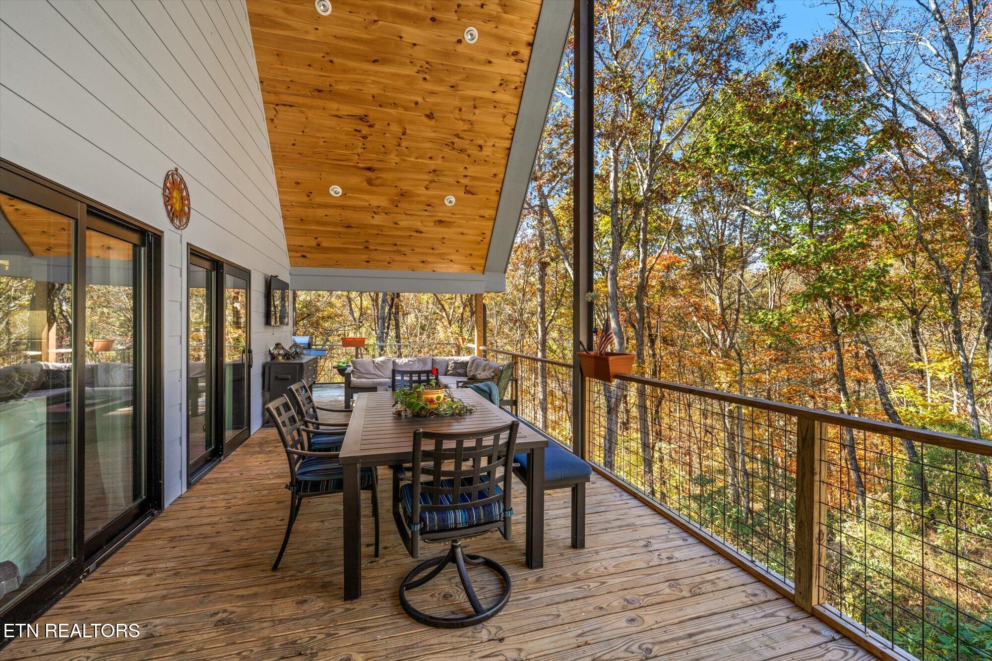 1628 Ridge Road Caryville TN 37714