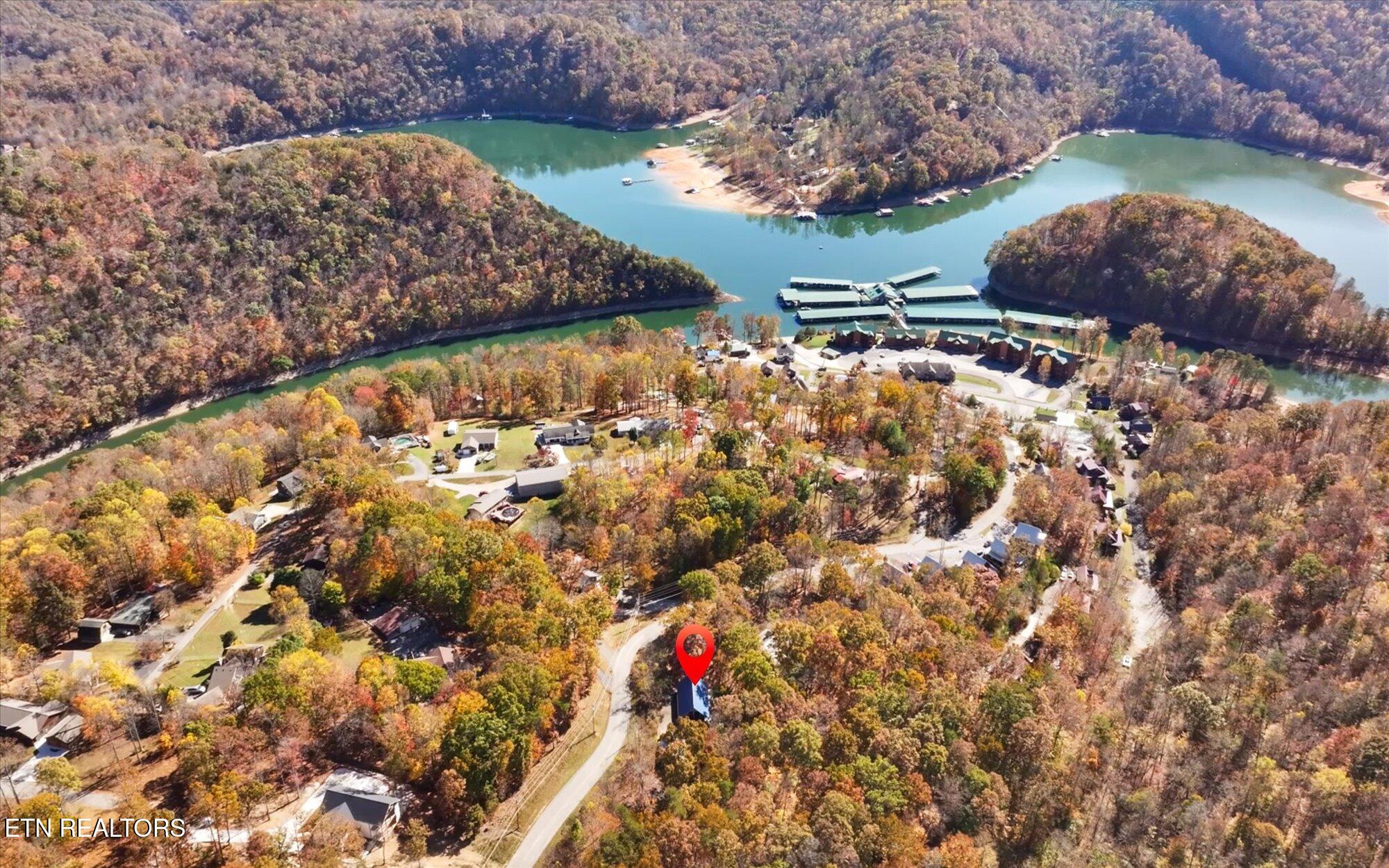 1628 Ridge Road Caryville TN 37714