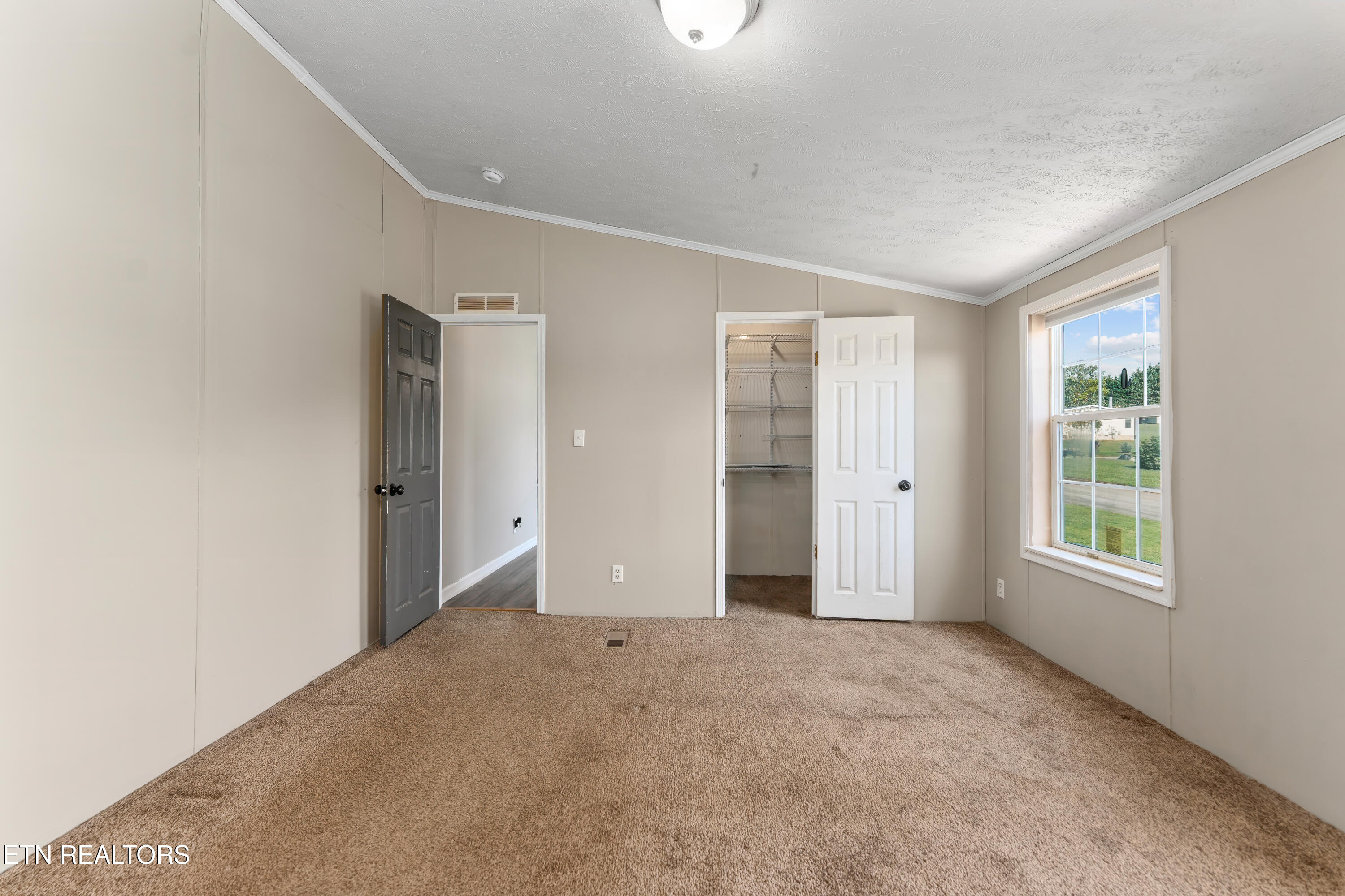1137 Oakes Vista Lane Seymour TN 37865