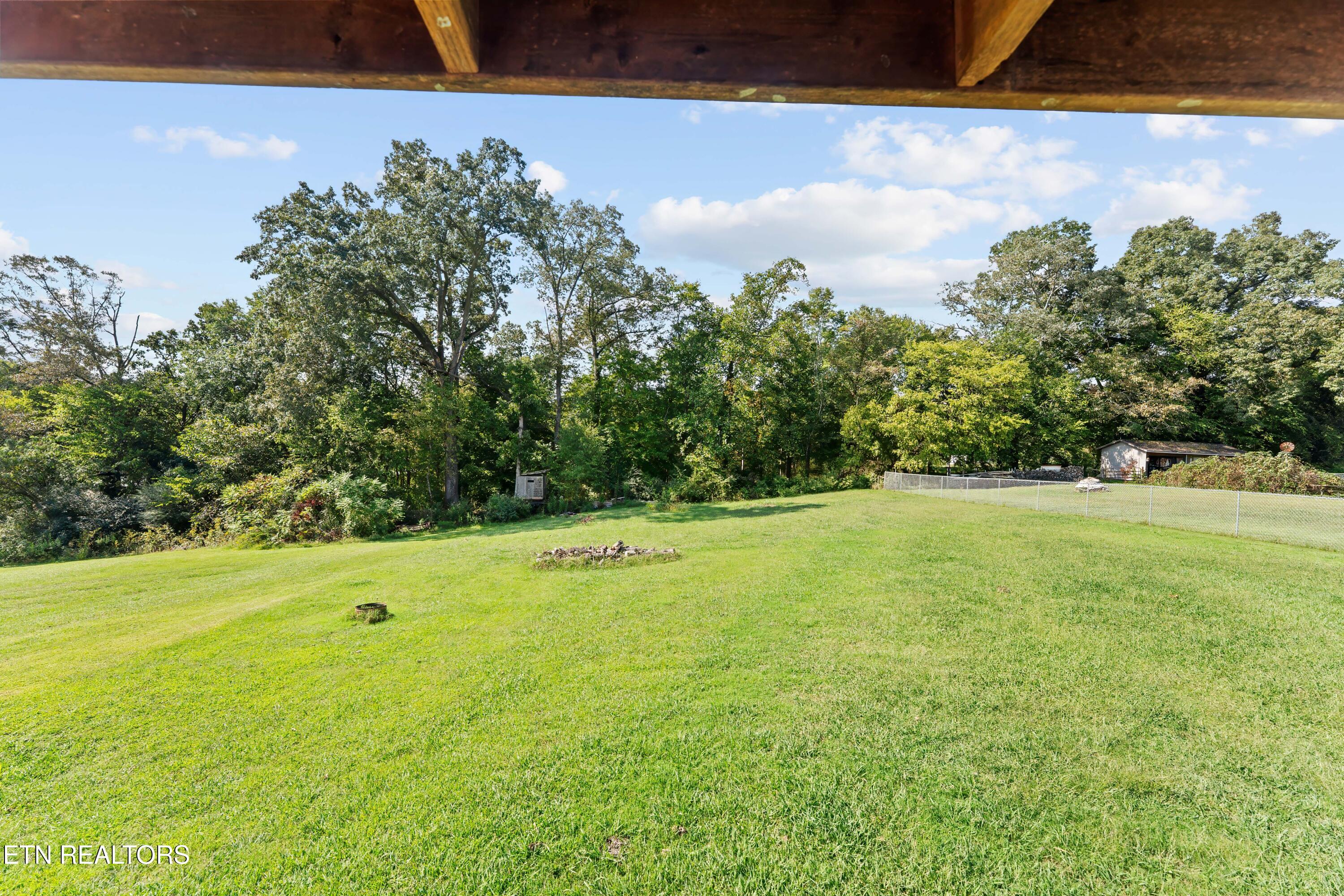 1137 Oakes Vista Lane Seymour TN 37865