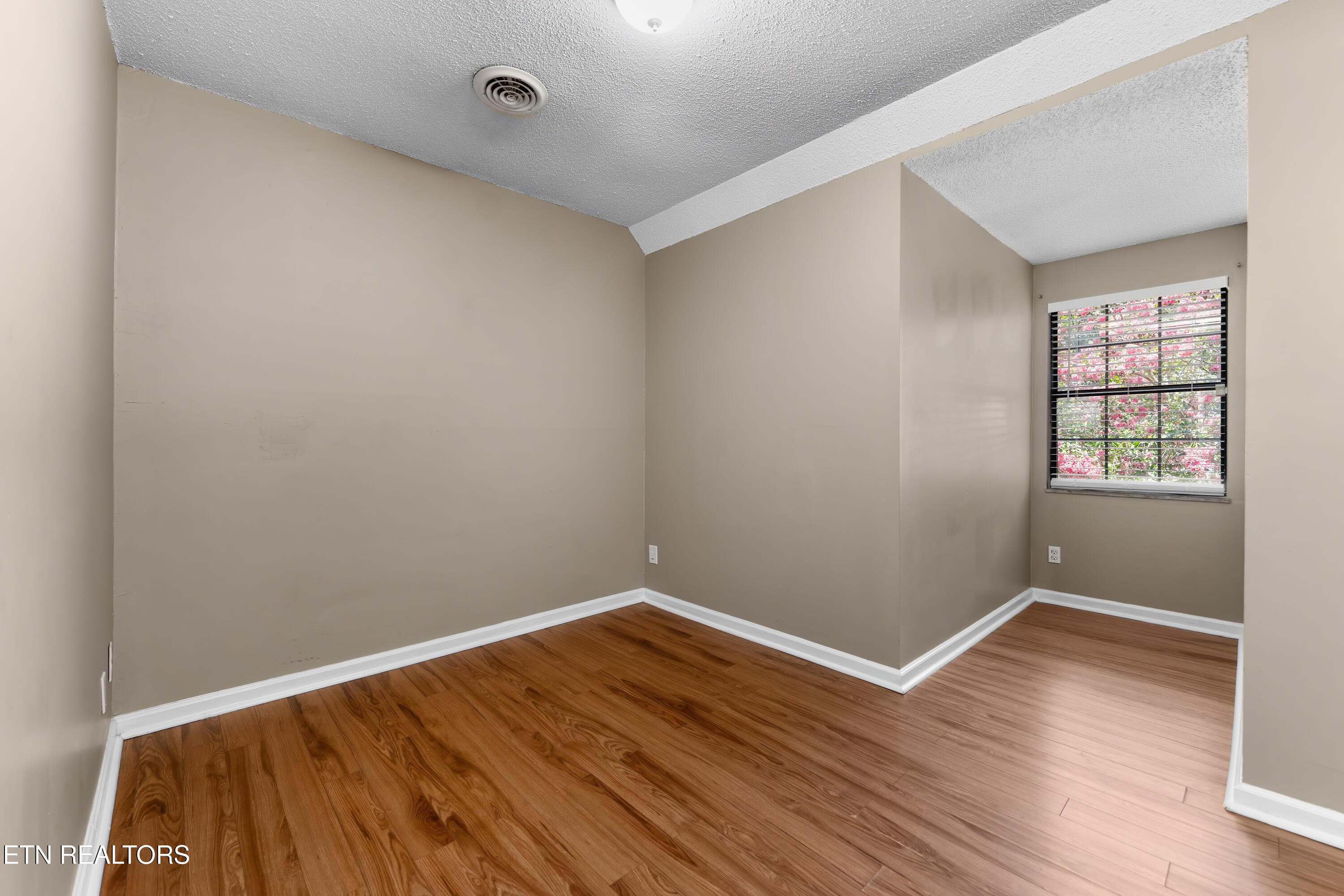 2702 Sood Road Knoxville TN 37921