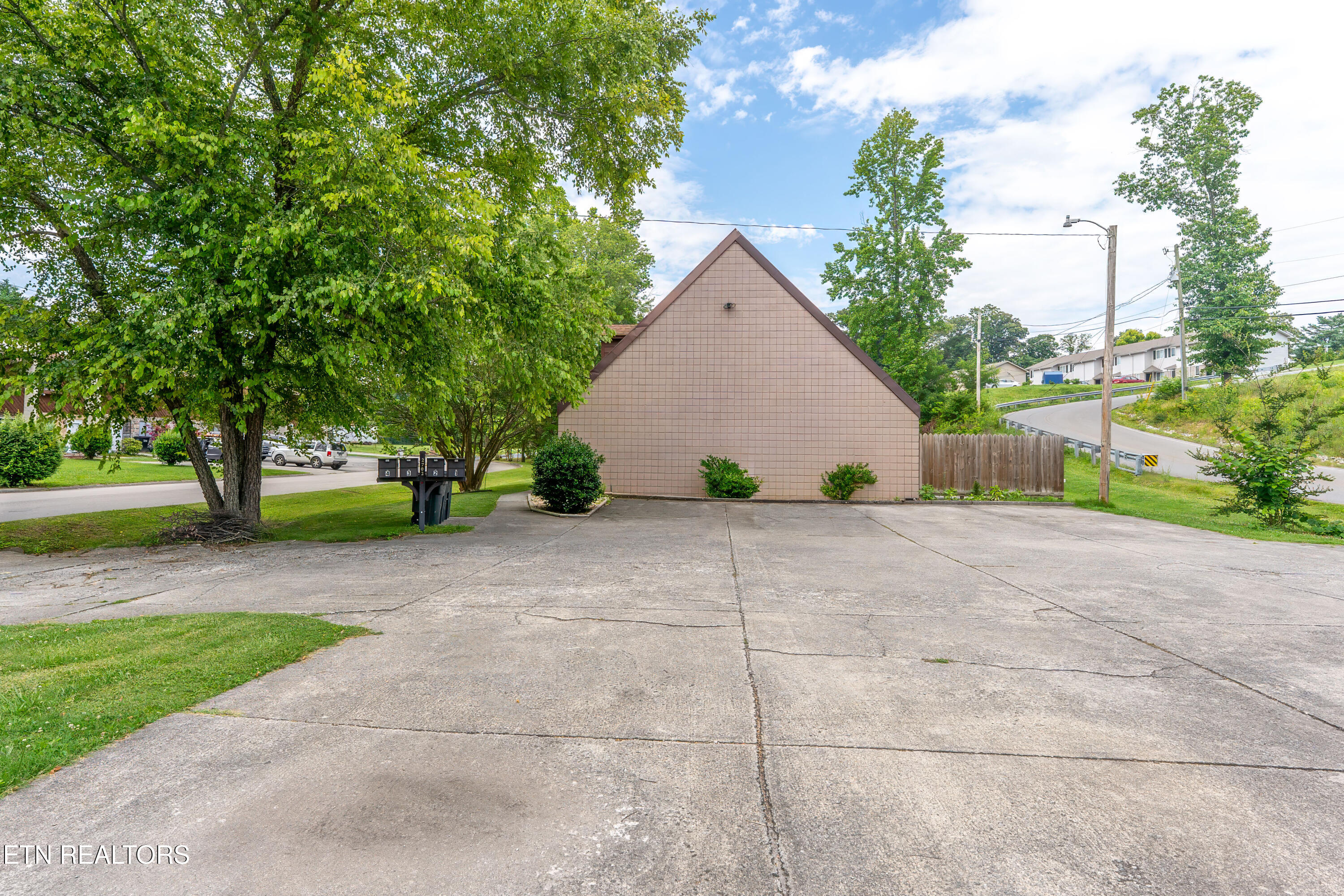 2702 Sood Road Knoxville TN 37921
