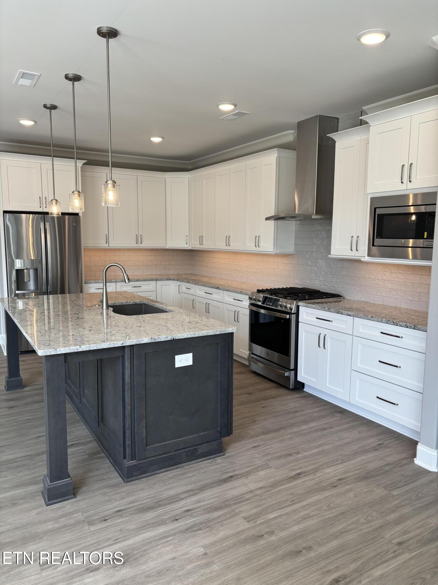 351 Trillium Trail Lenoir City TN 37771