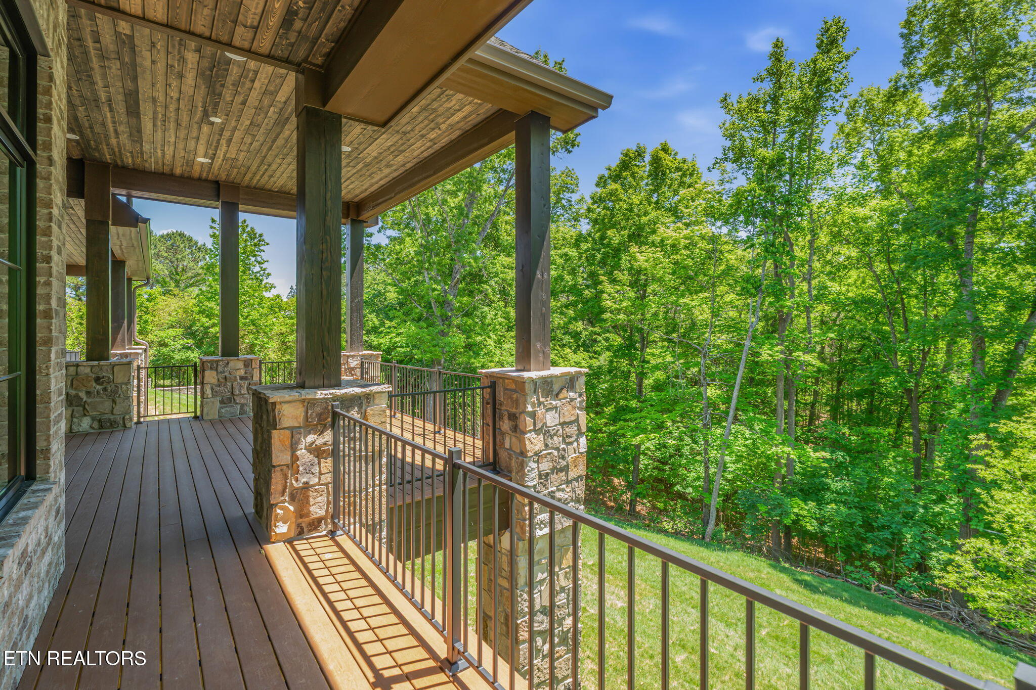 3317 Preserve Pointe Way Louisville TN 37777